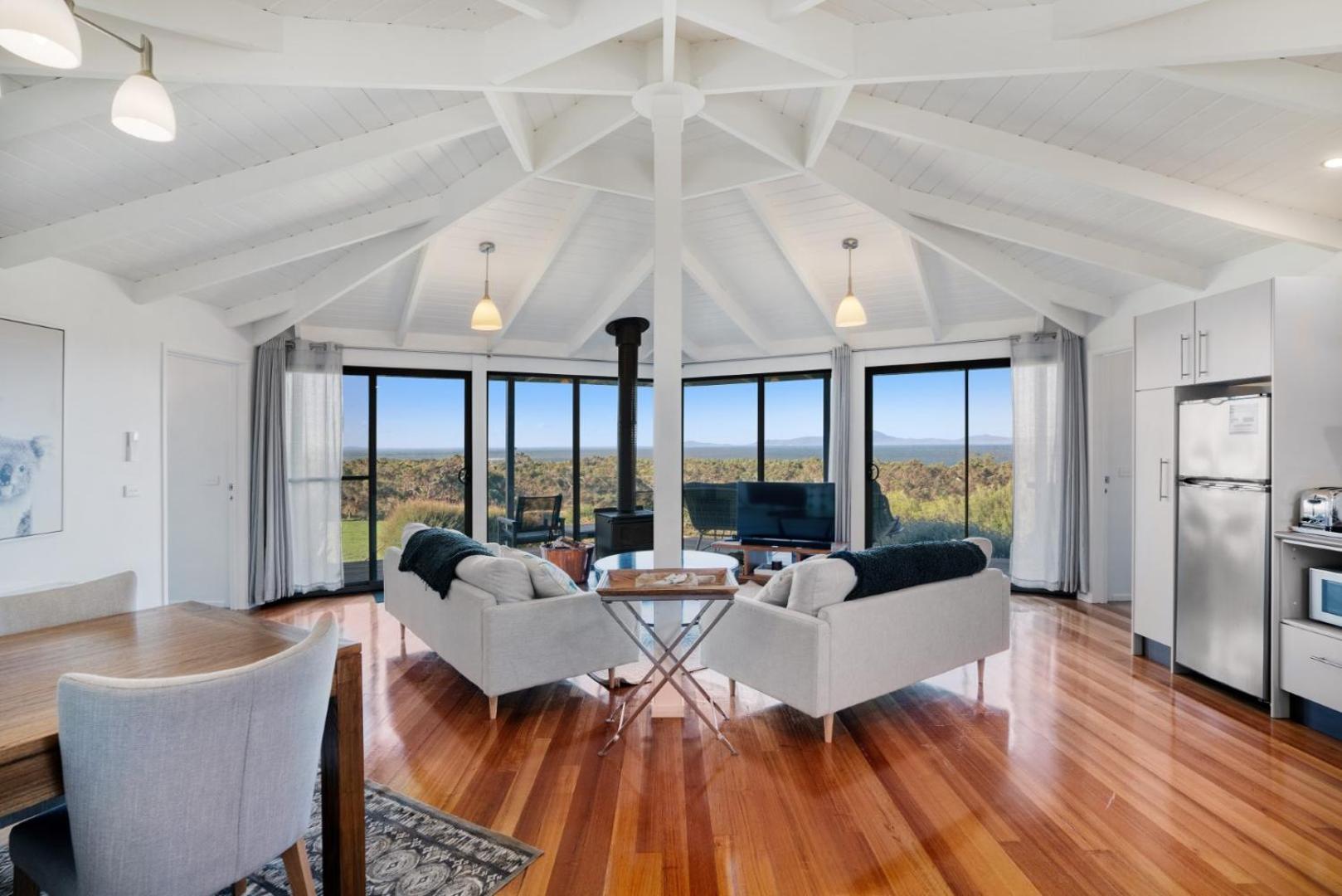 Family Room with Sea View photo 1