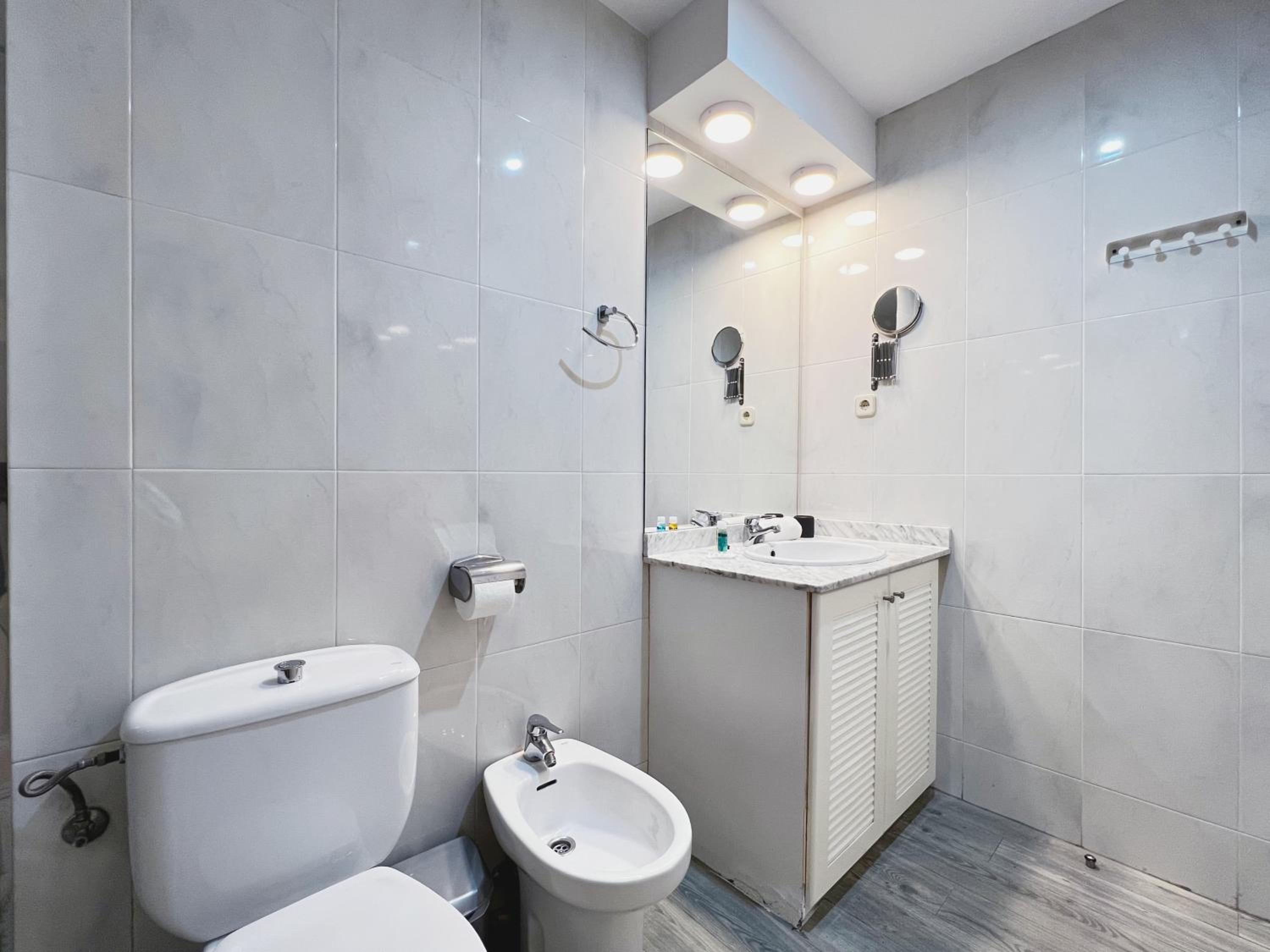 Studio Apartment photo 3