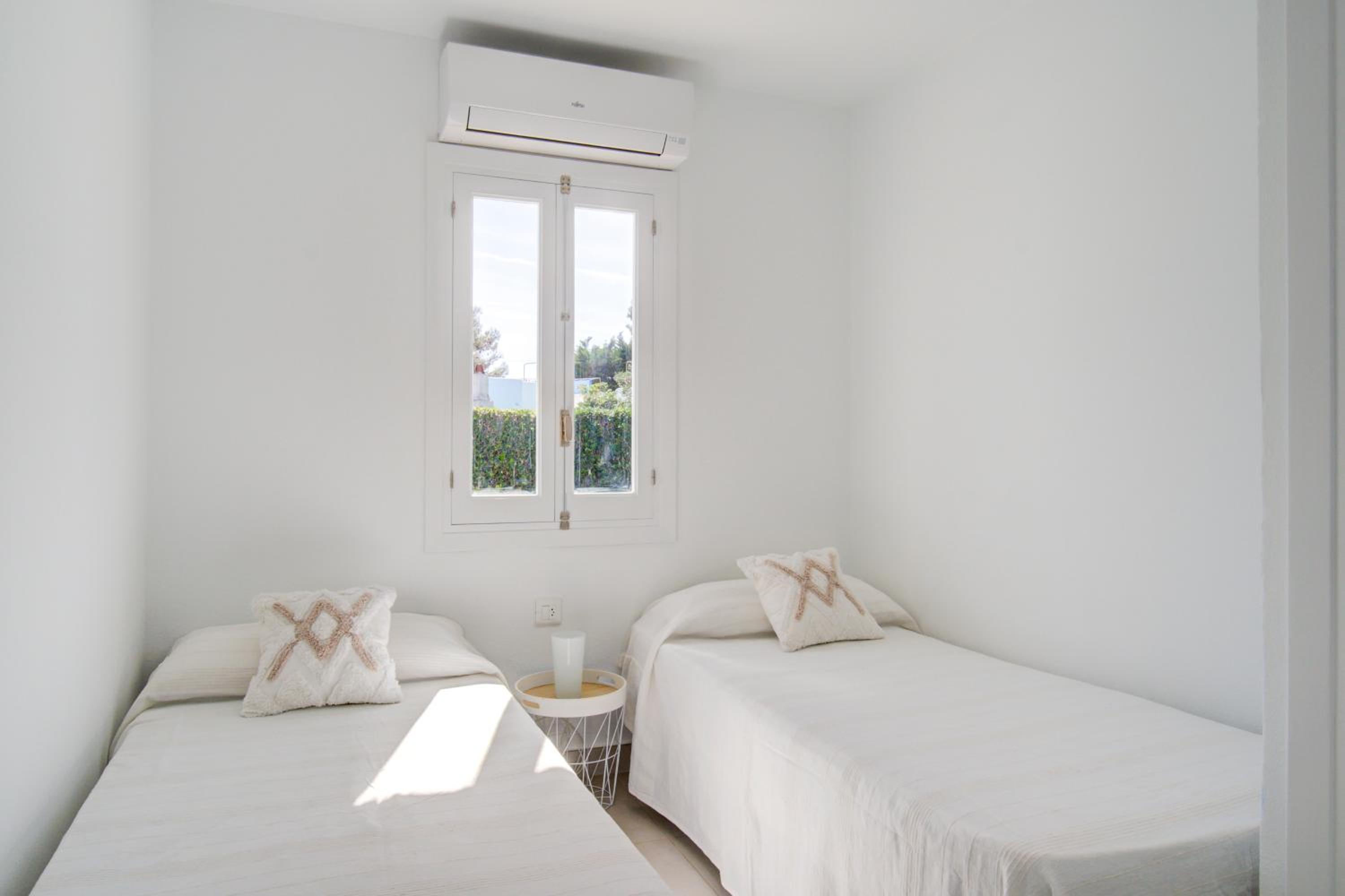 Villa de Tres Habitaciones