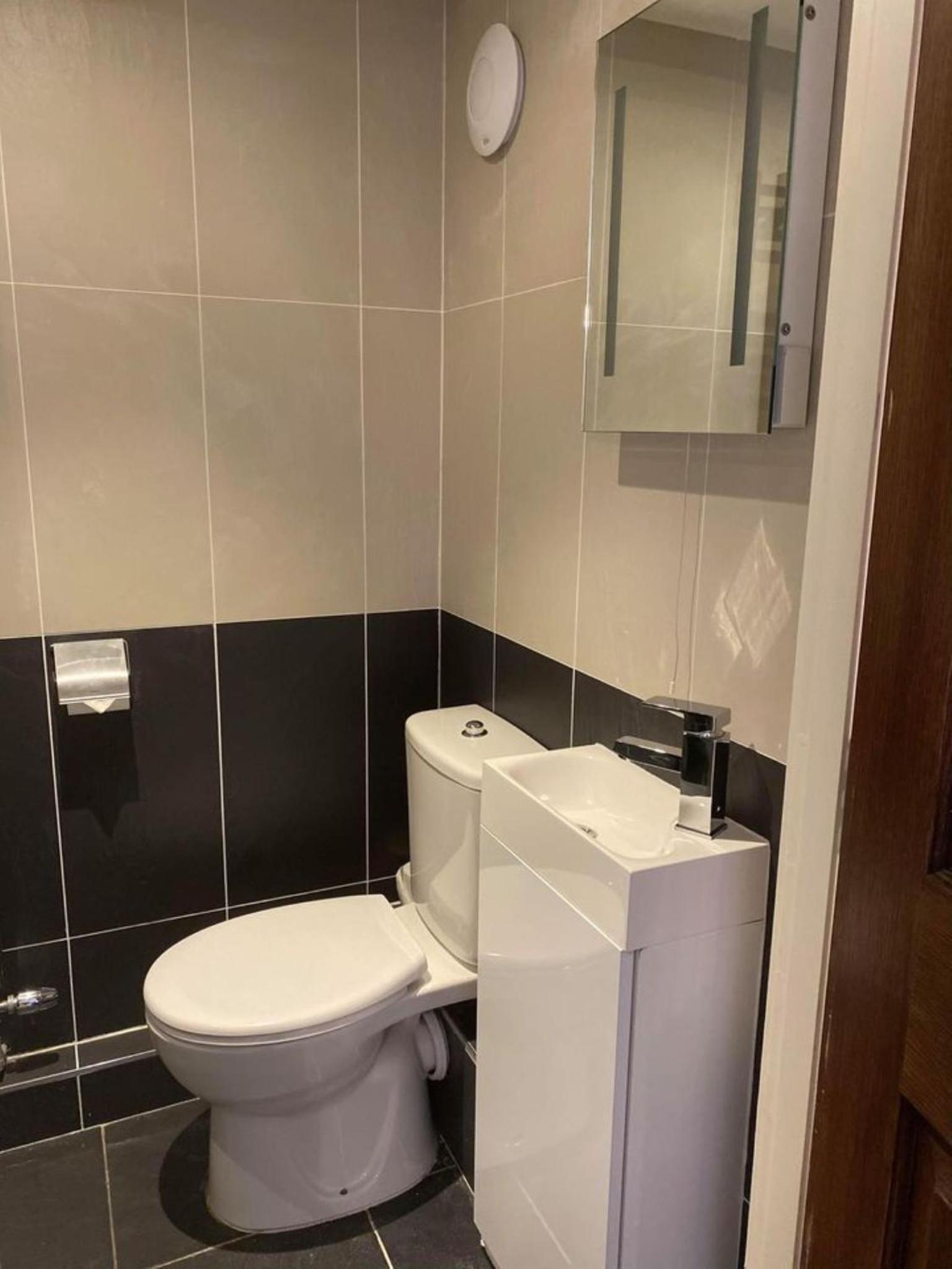 Single Room with Shower photo 2