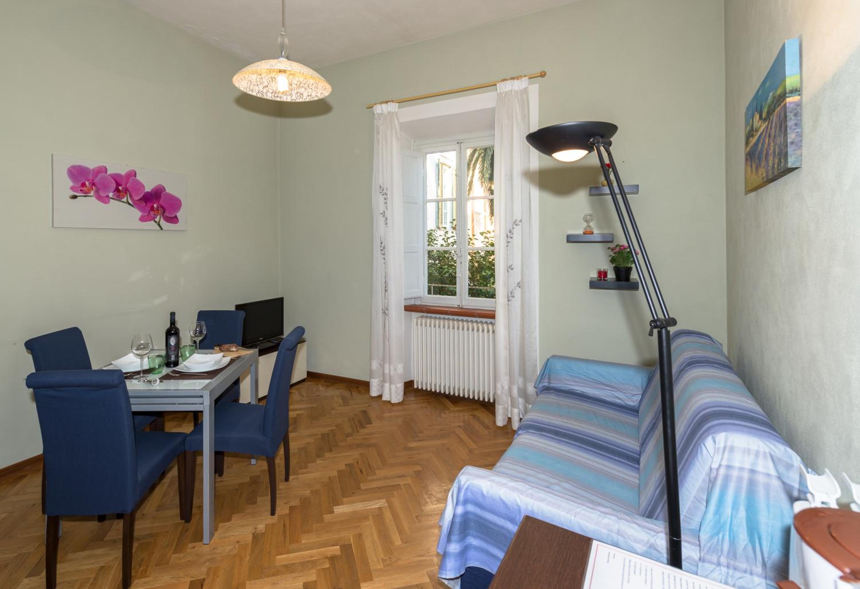 One-Bedroom Apartment With Garden View photo 1
