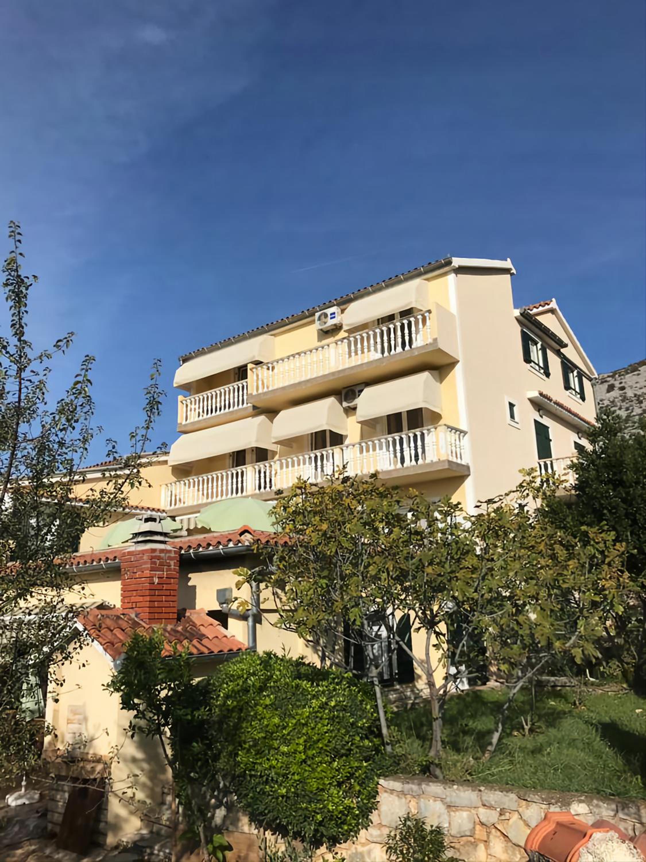 Apartment with Sea View photo 2