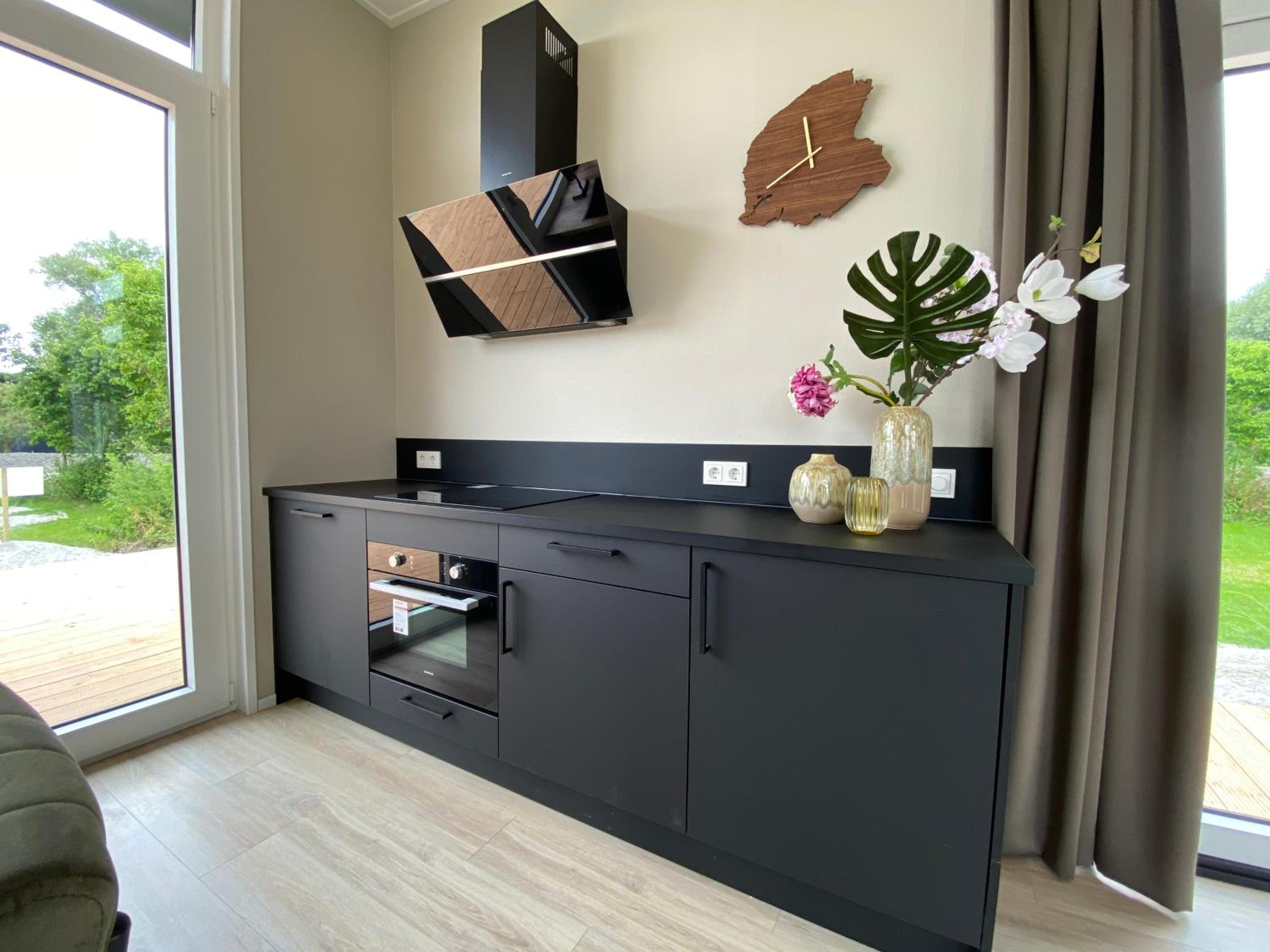 Two-Bedroom Chalet - Photo 4