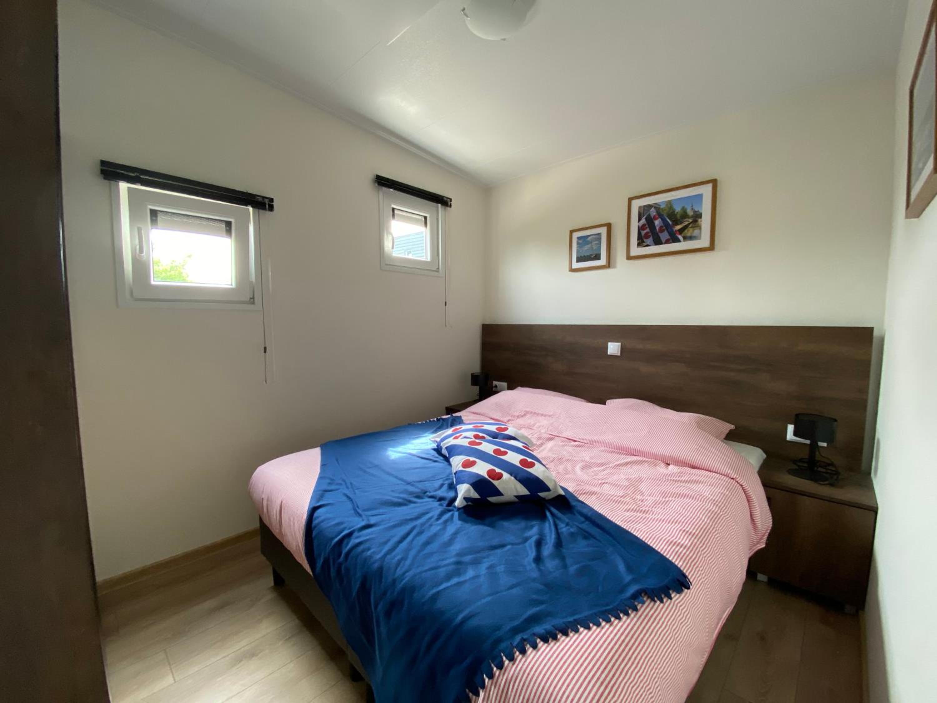 Three-Bedroom Chalet - Photo 2