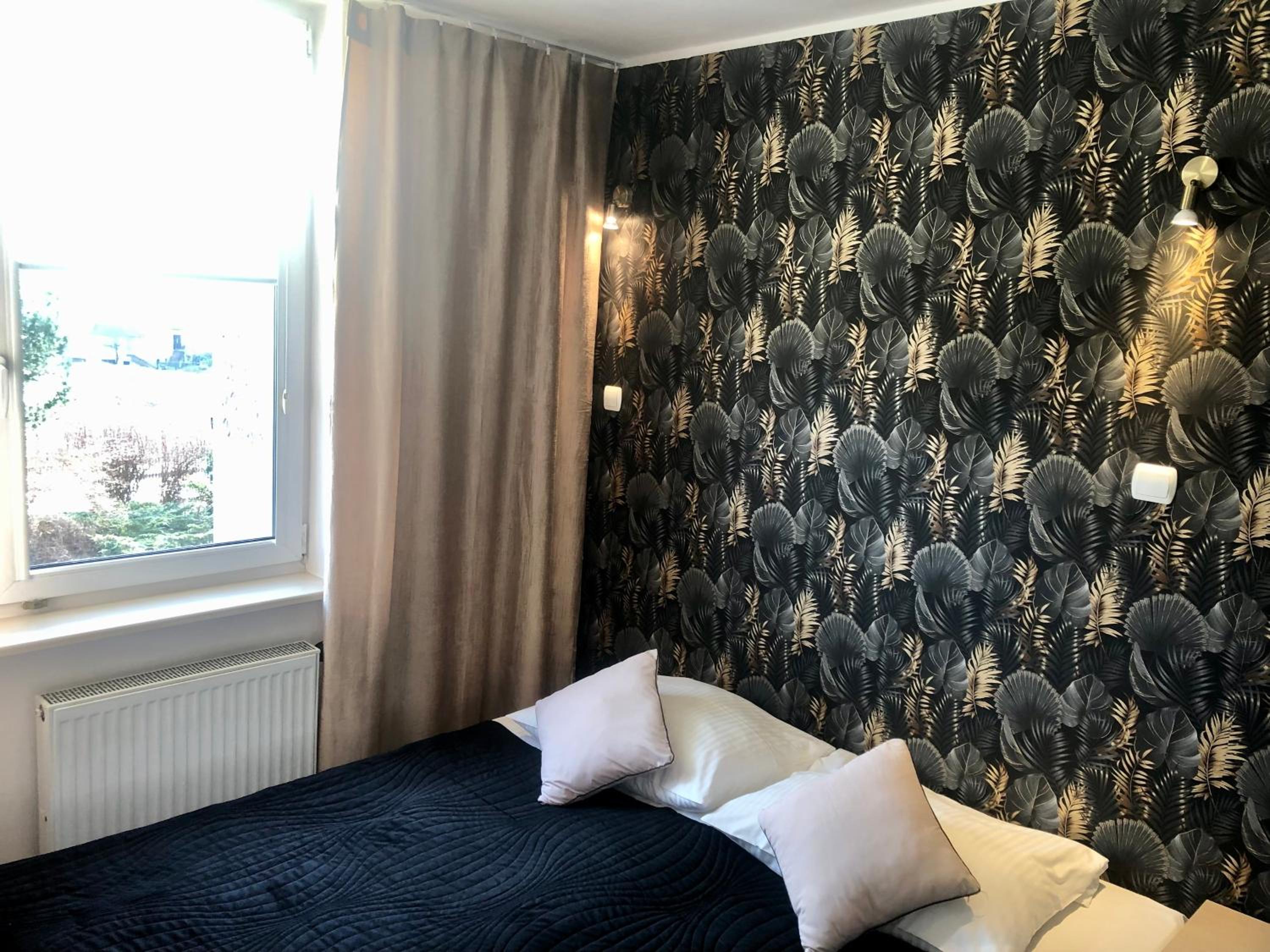 Twin Room - Photo 58