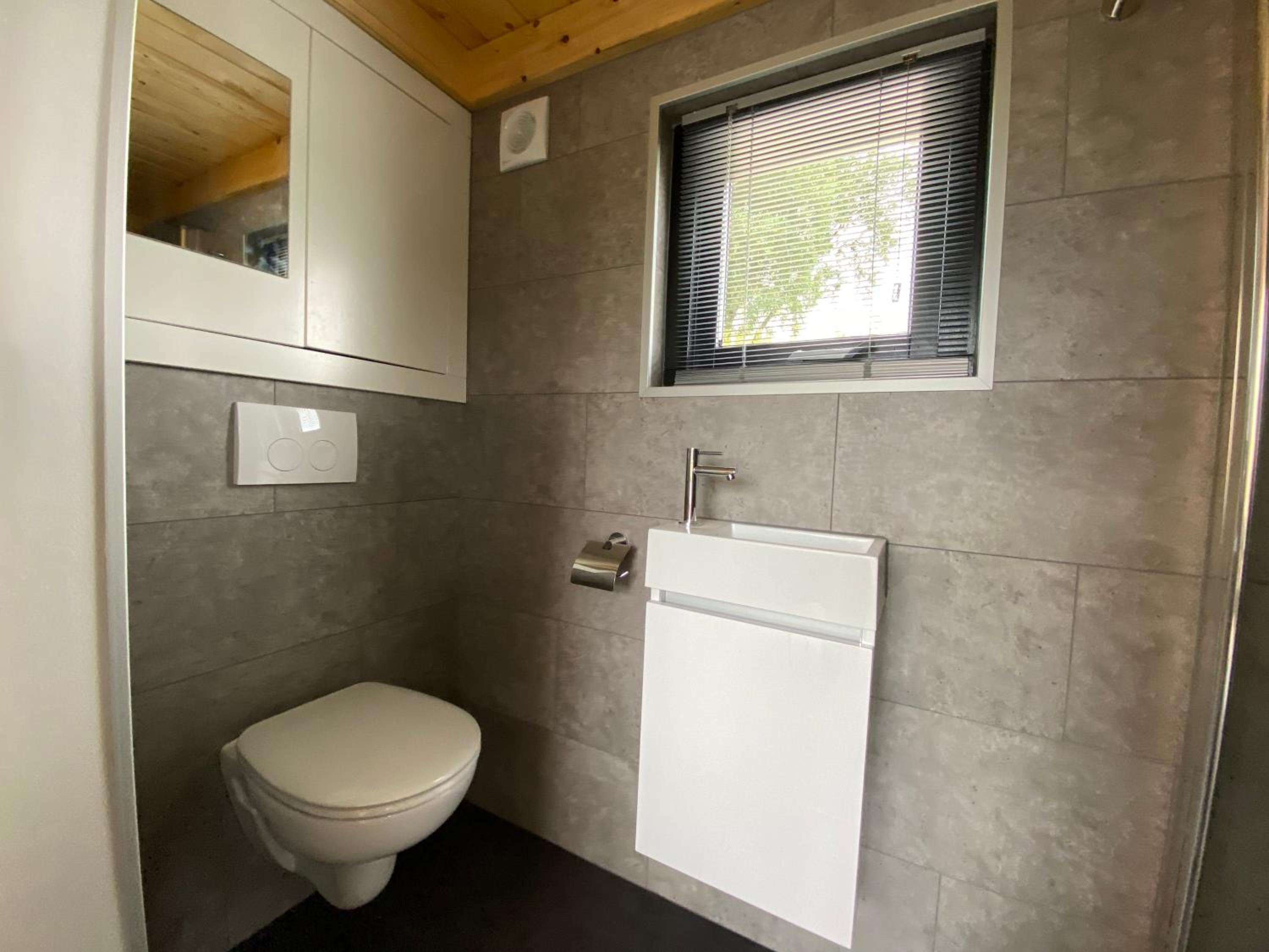 Tiny House 4 photo 3