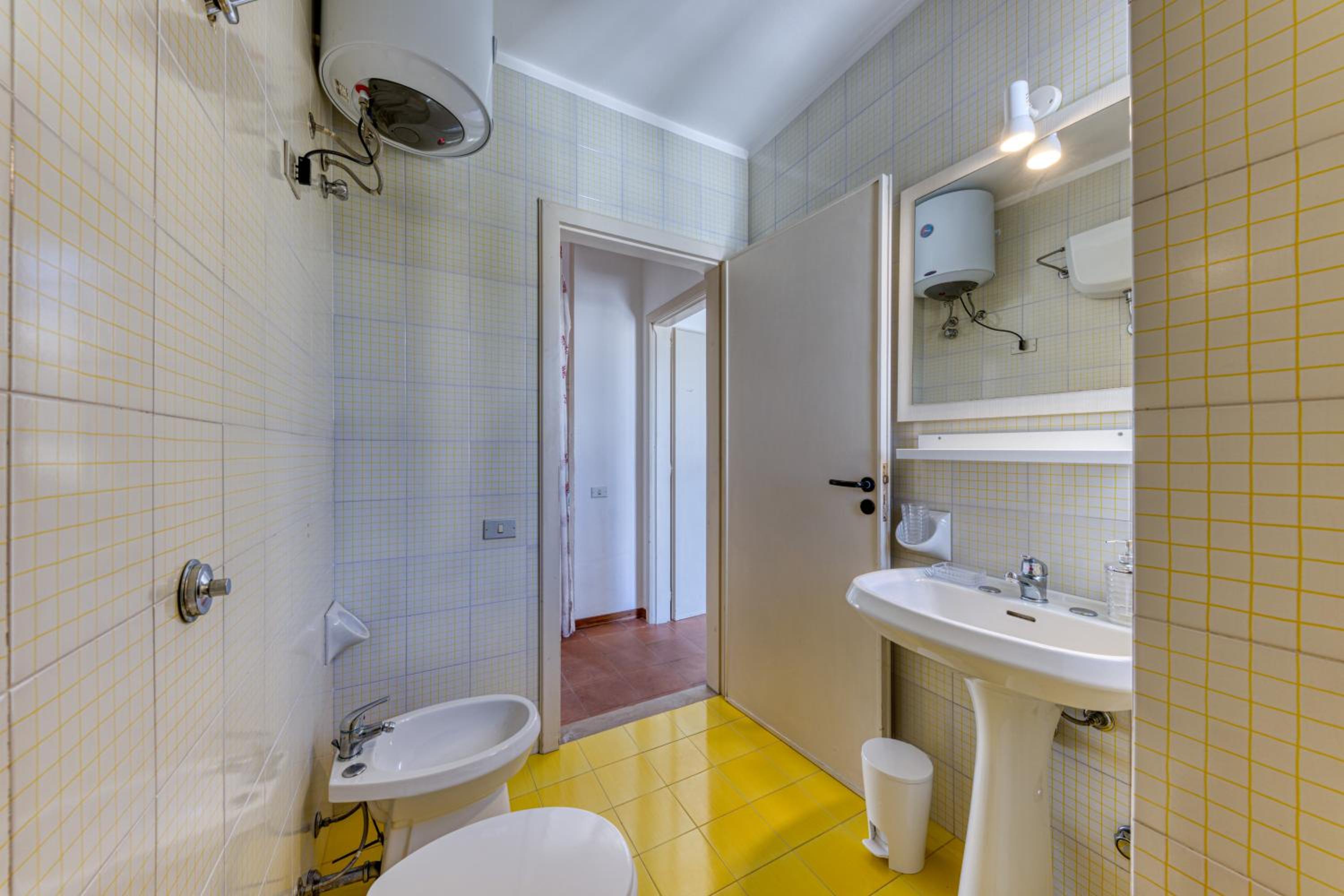 Superior One-Bedroom Apartment with Balcony photo 2