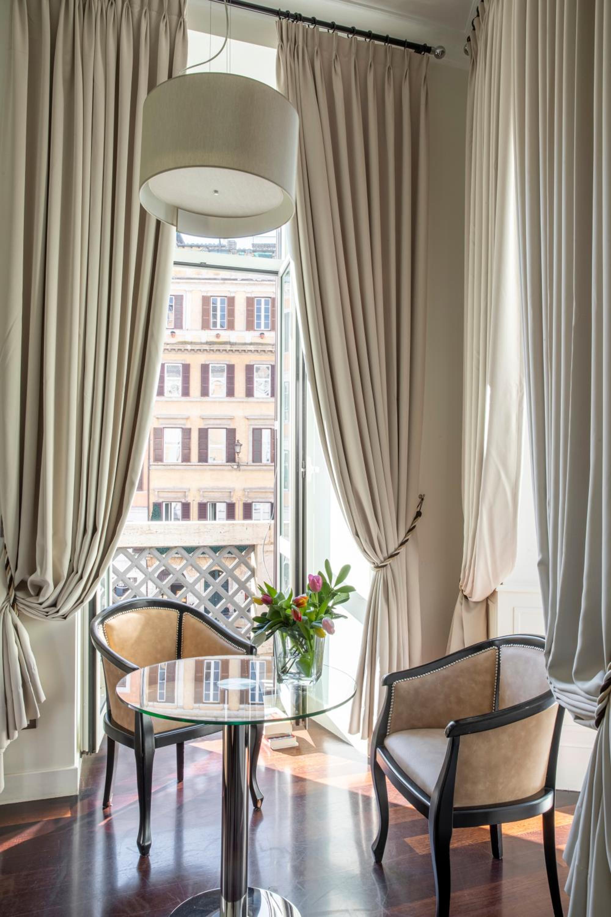 Deluxe Triple Room with Balcony - Annex