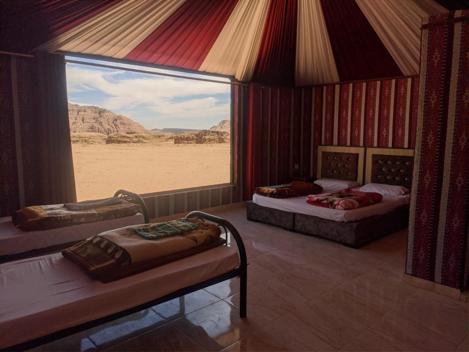 King Room with Mountain View photo 1