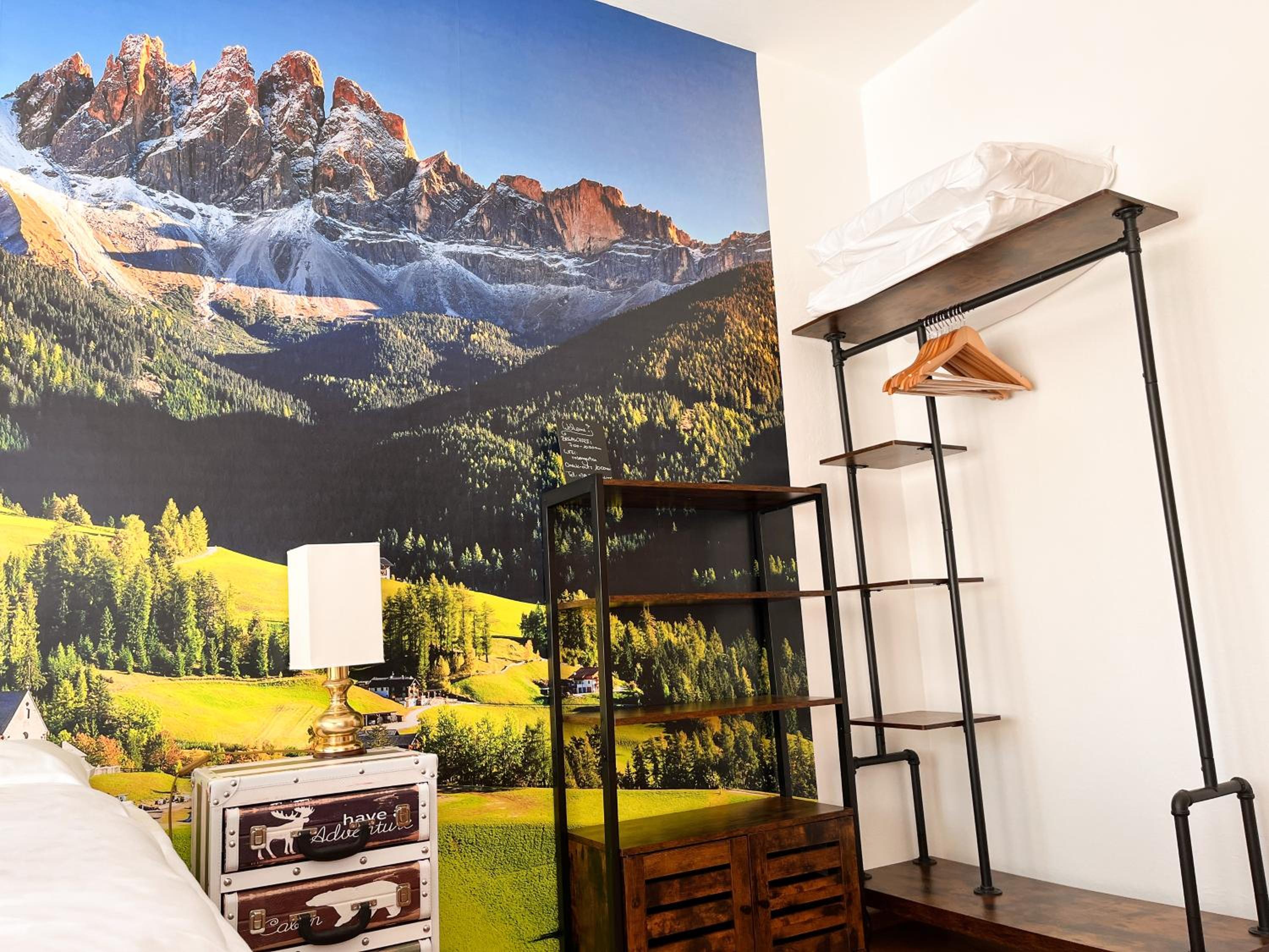 Double Room with Bathroom and Mountain View