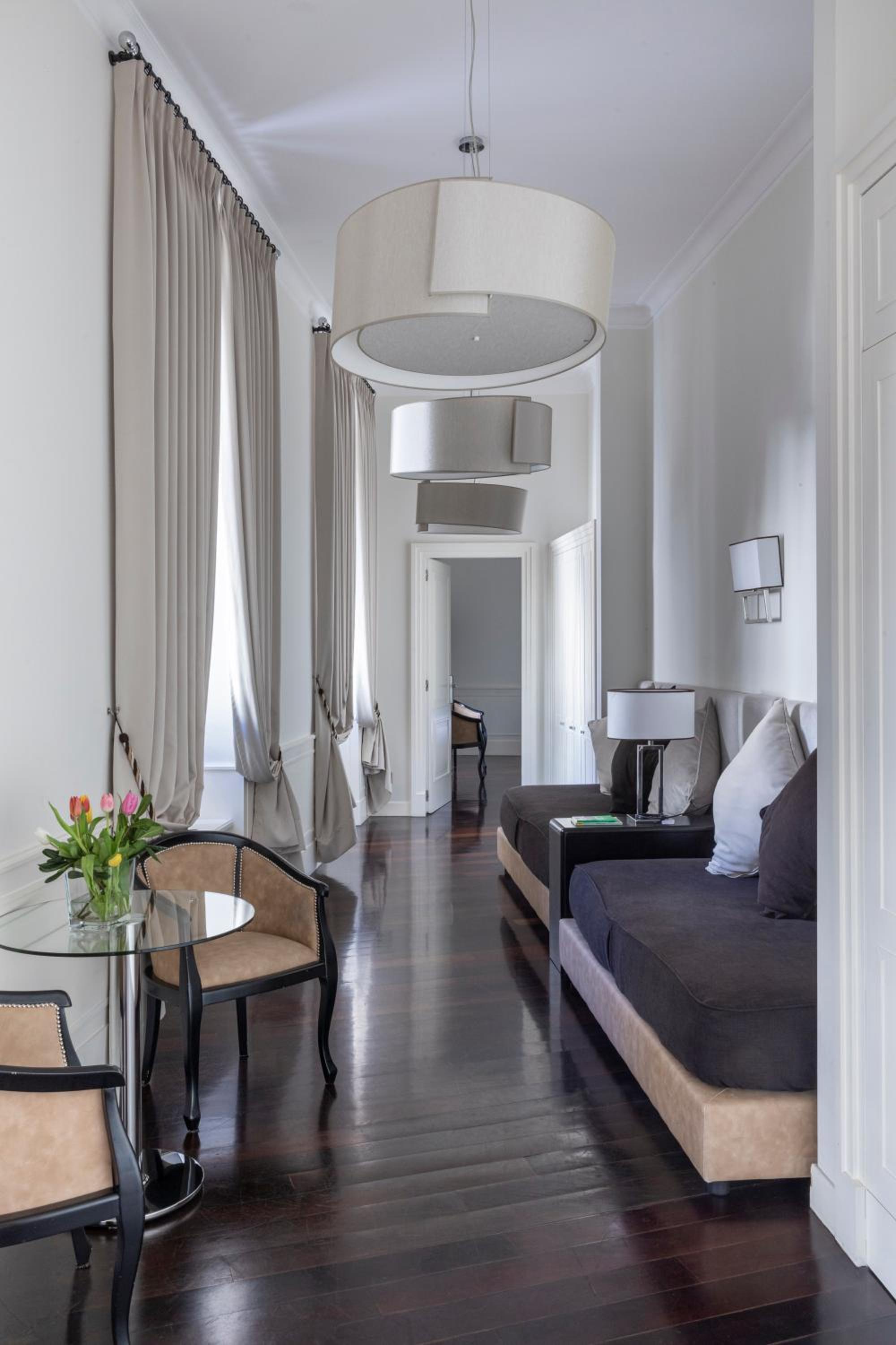 Suite Junior con Balcón - Anexo