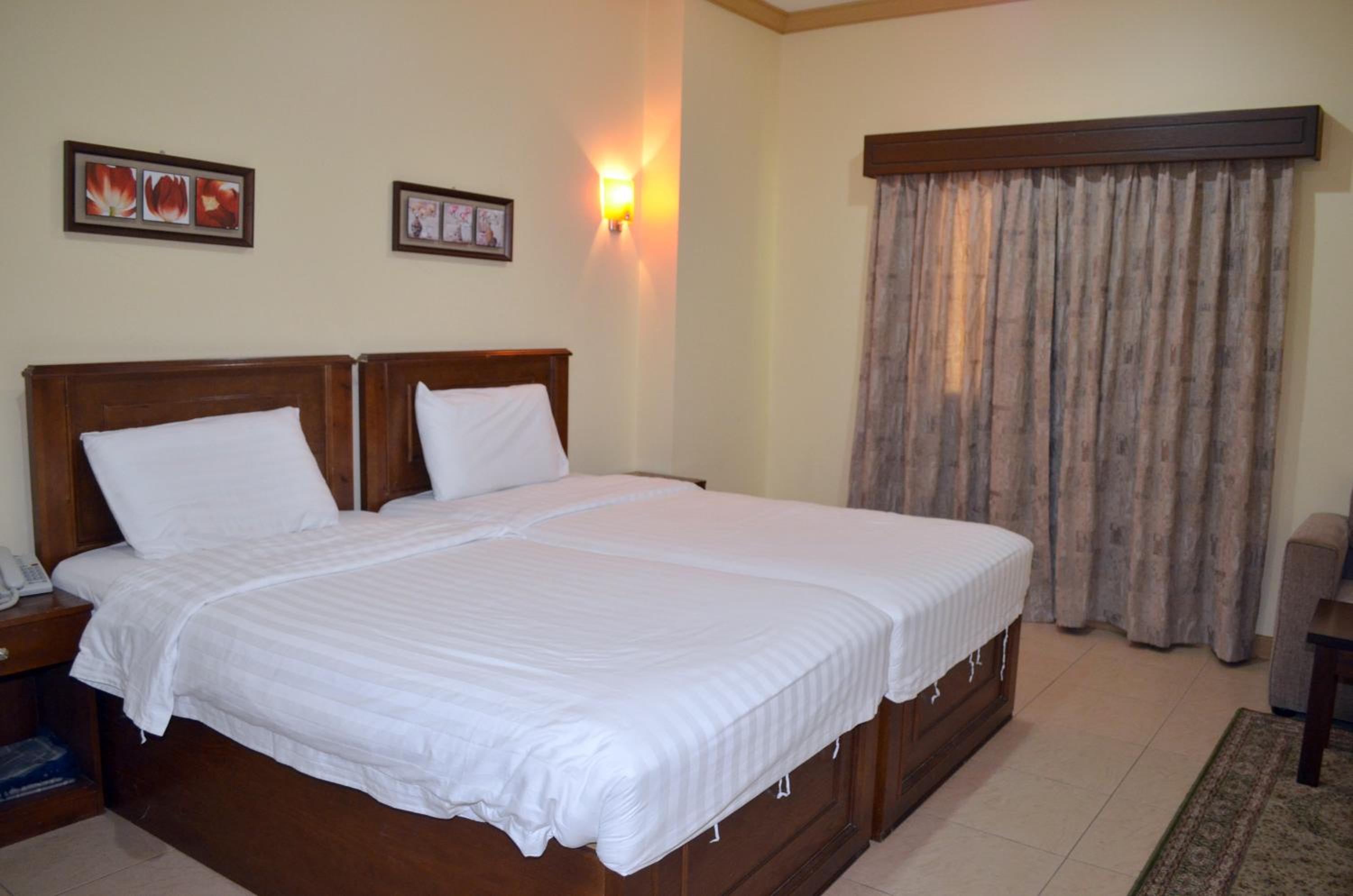 Deluxe Twin Room - Photo 1