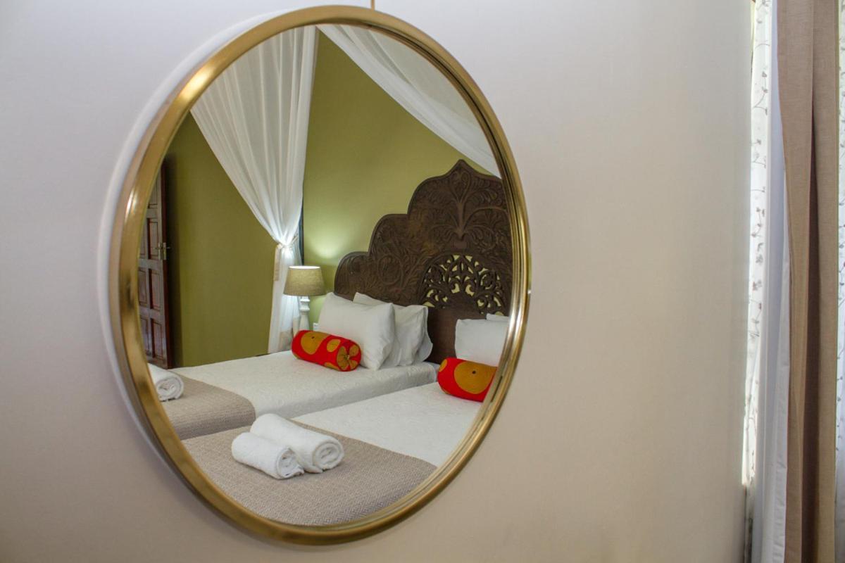 Luxury Triple Room photo 3
