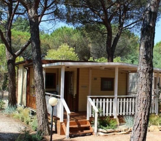 Two-Bedroom Cottage - Photo 1