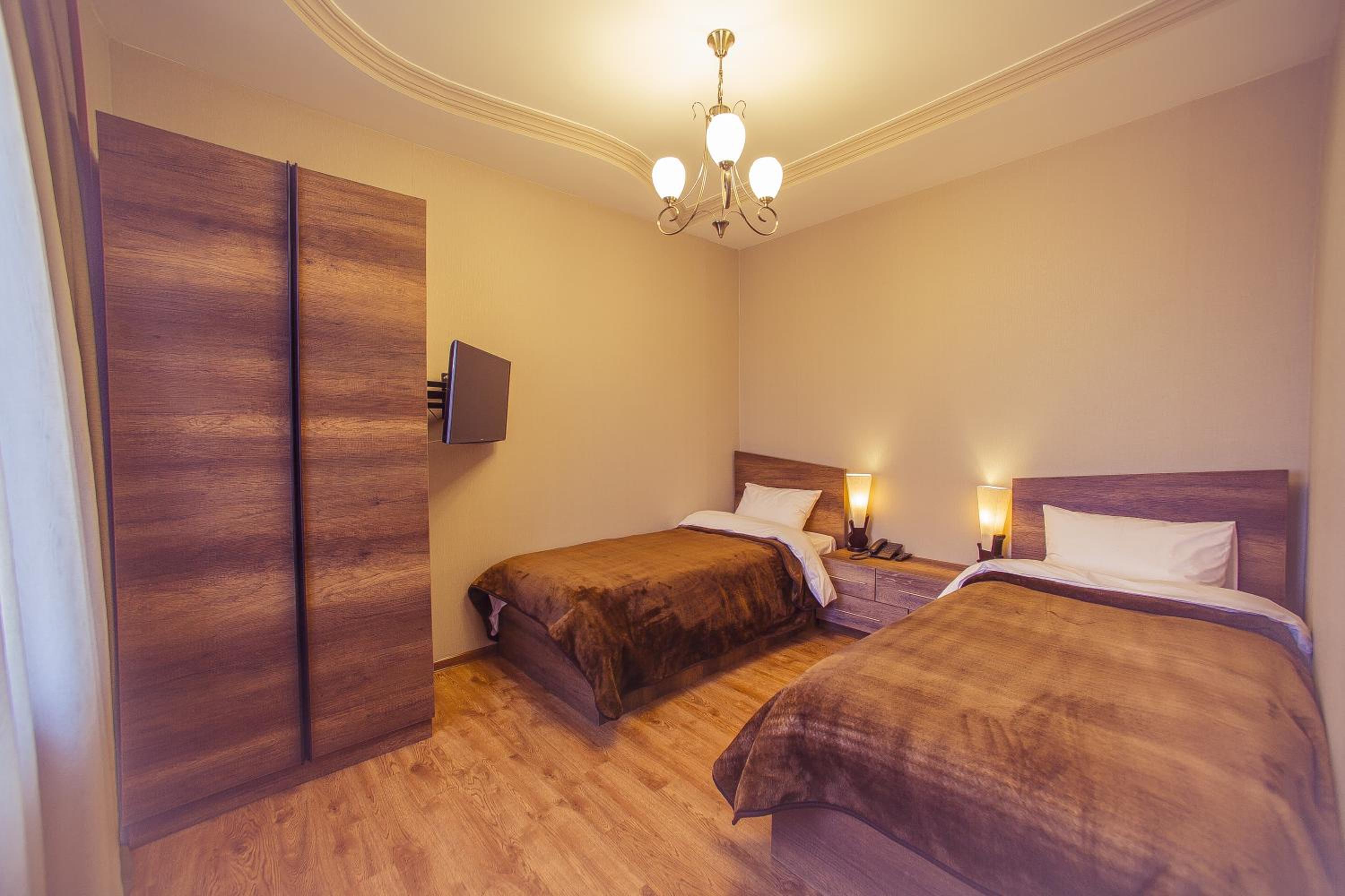 Twin Room with City View