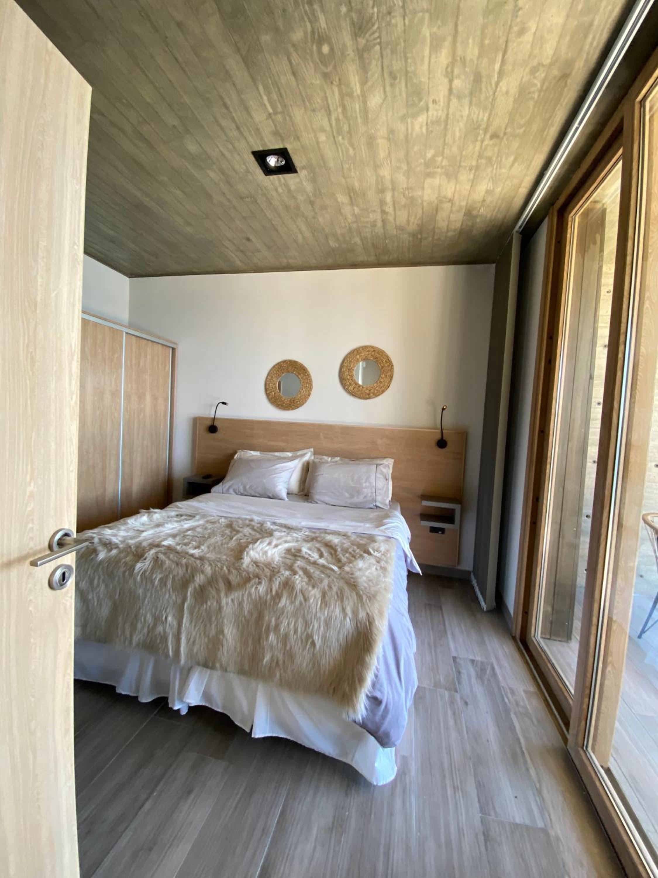Apartment with Lake View photo 1