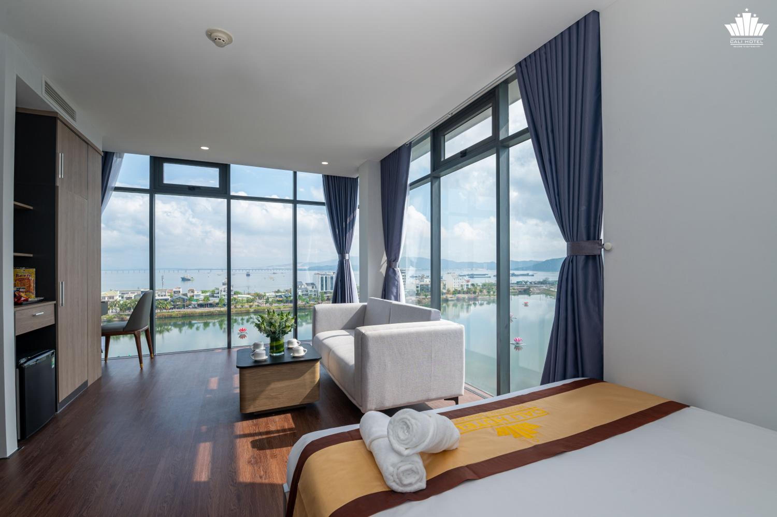 Suite with Sea View - Photo 7