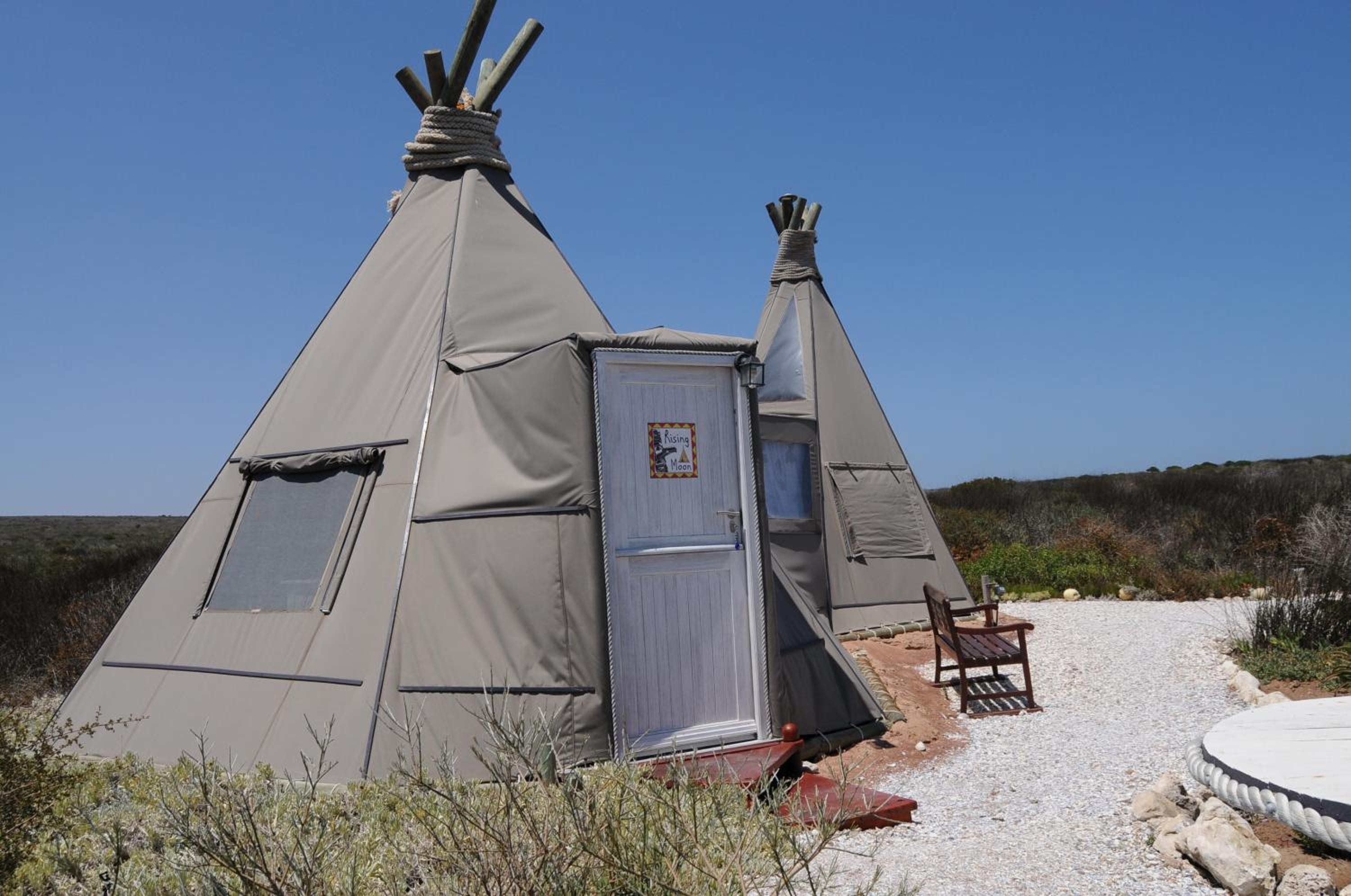 Tent - Photo 10