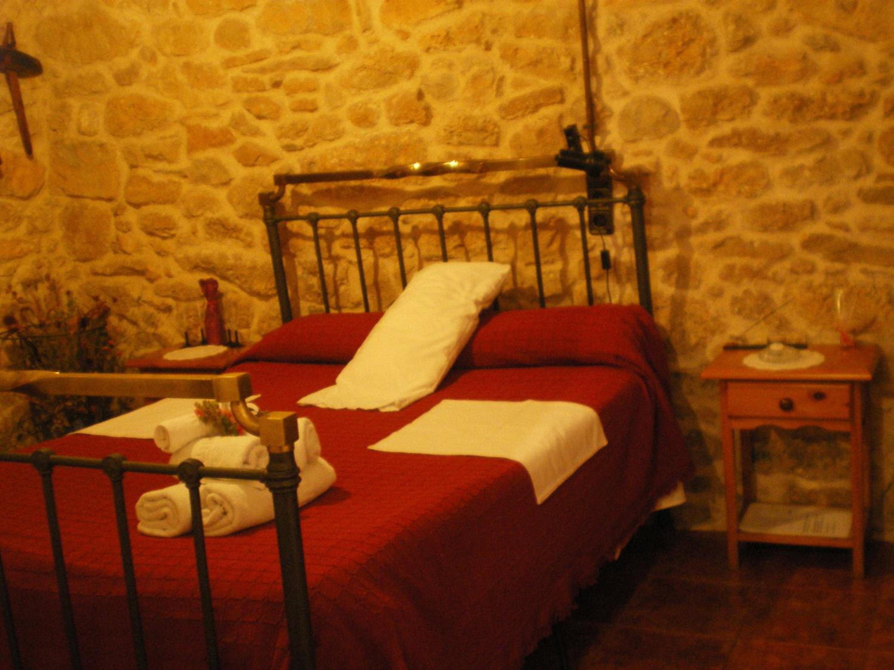 Double Room with Private Bathroom photo 3