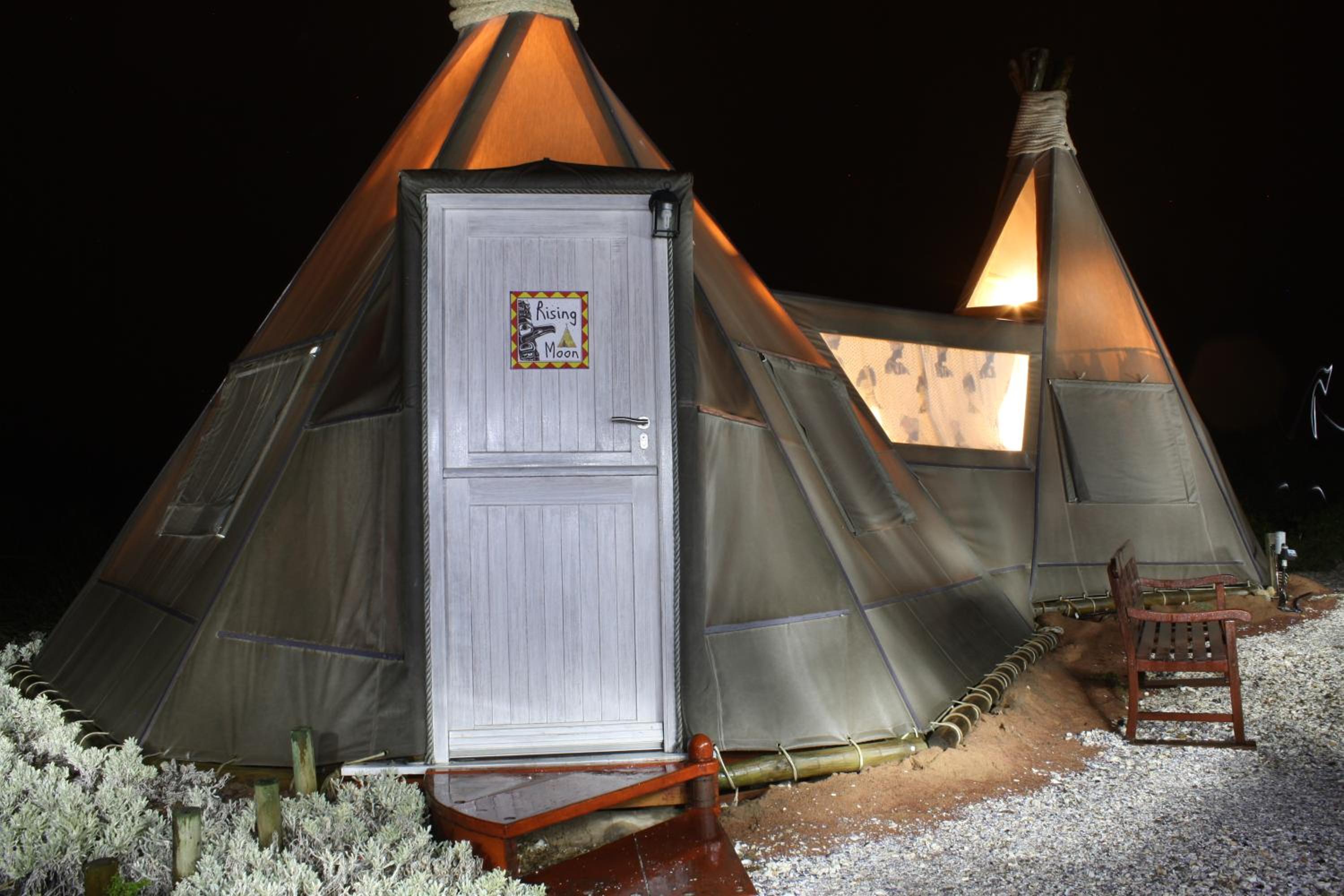 Tent - Photo 3