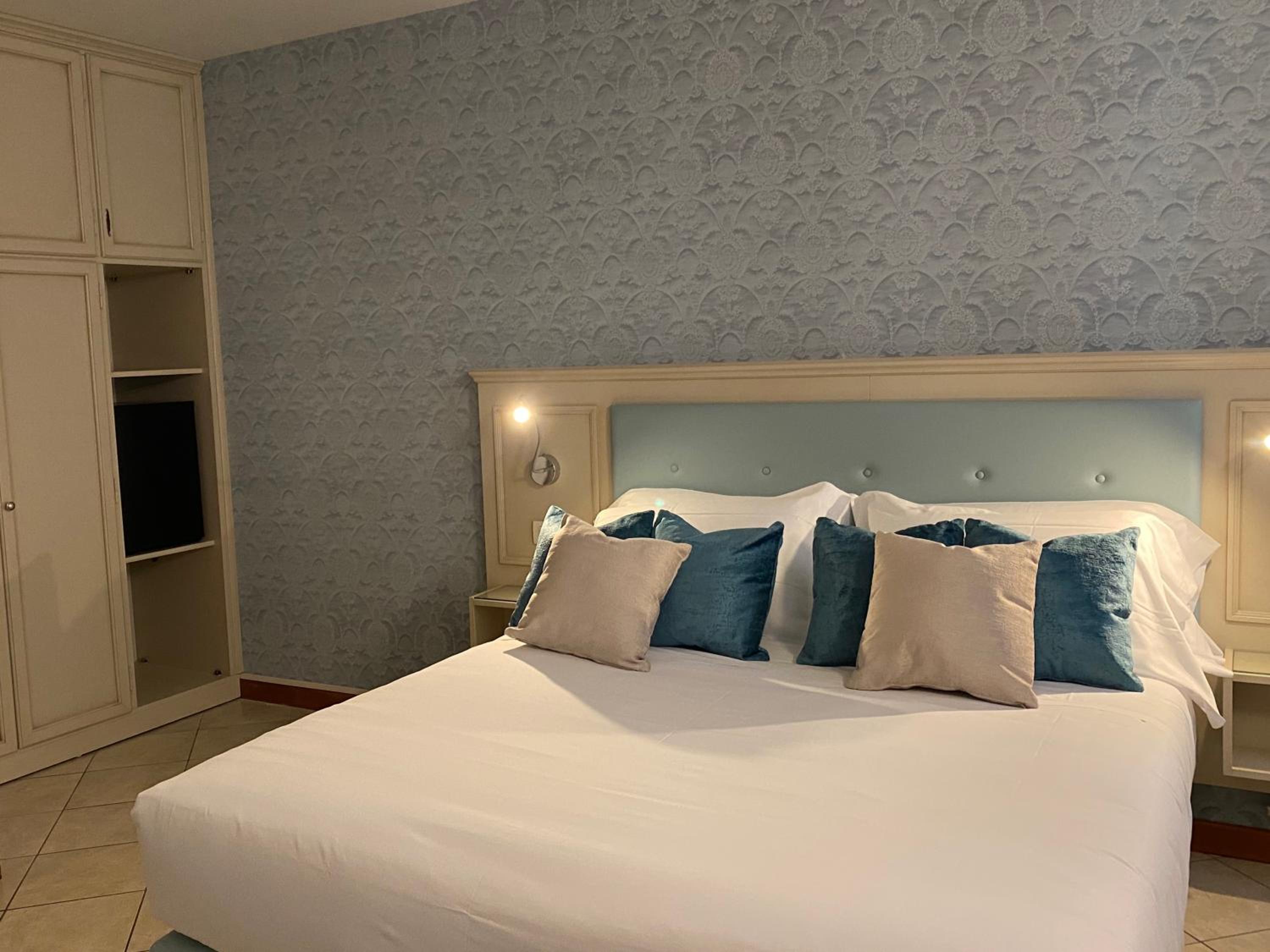 Classic Double Room - Annex photo 2