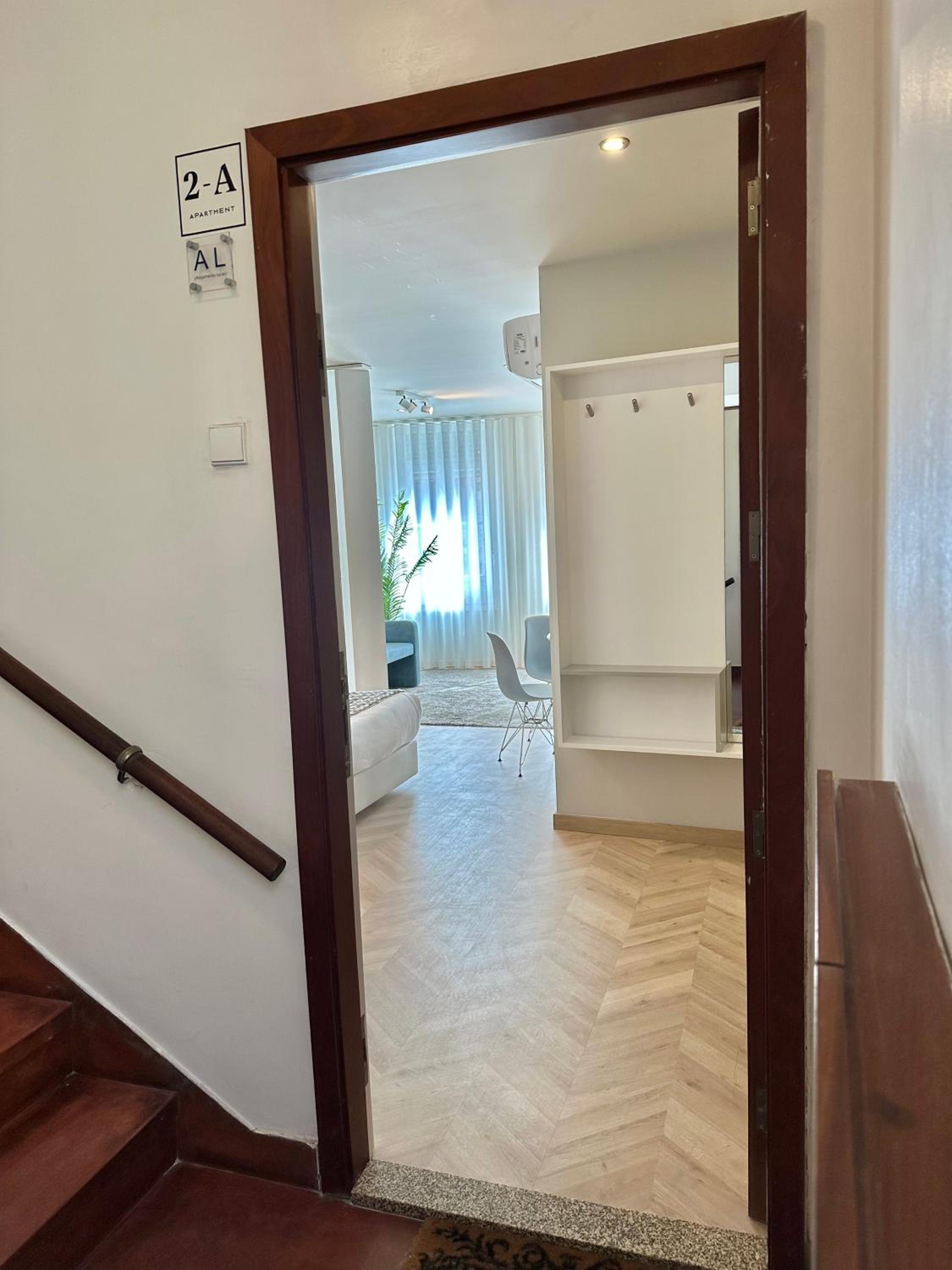 Studio Apartment with Street View