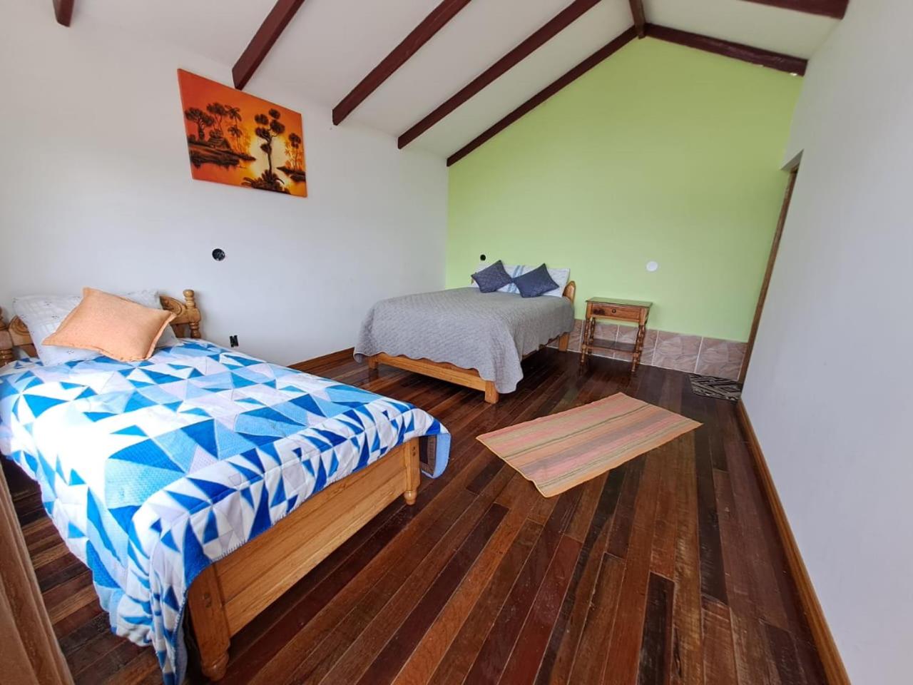 Twin Room With Private Bathroom photo 1