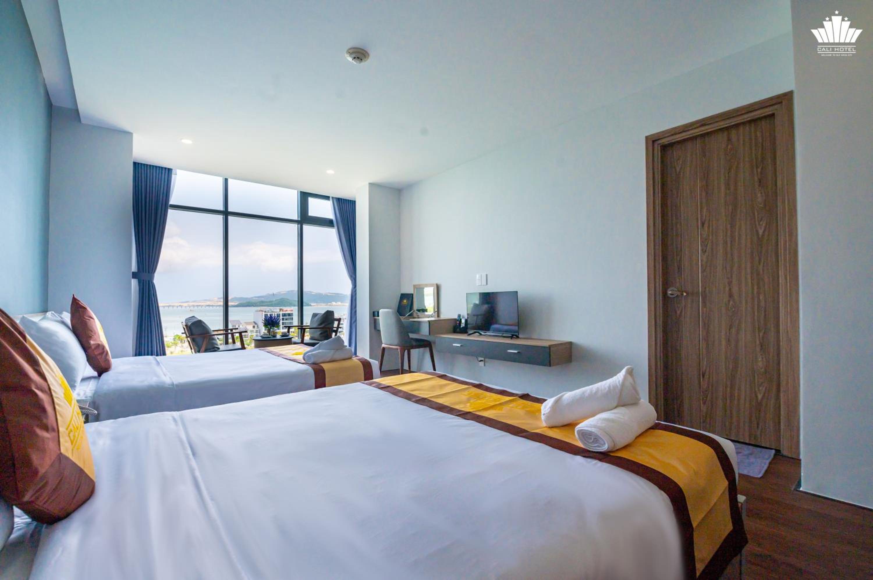 Family Room with Sea View - Photo 6