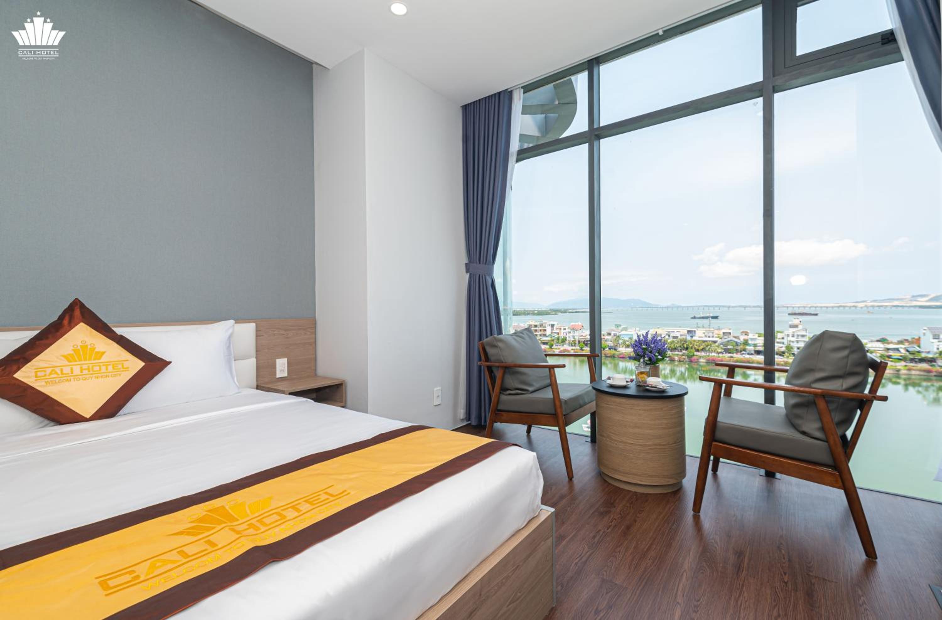 Family Room with Sea View - Photo 8