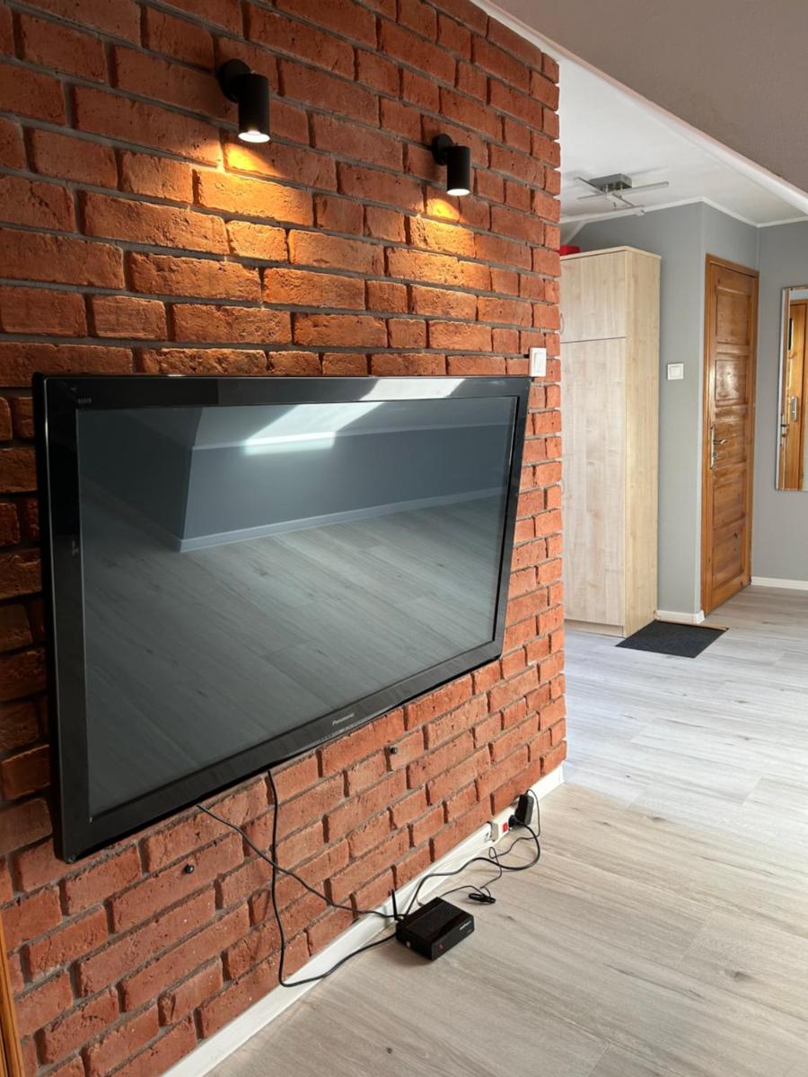 One-Bedroom Apartment - Photo 8