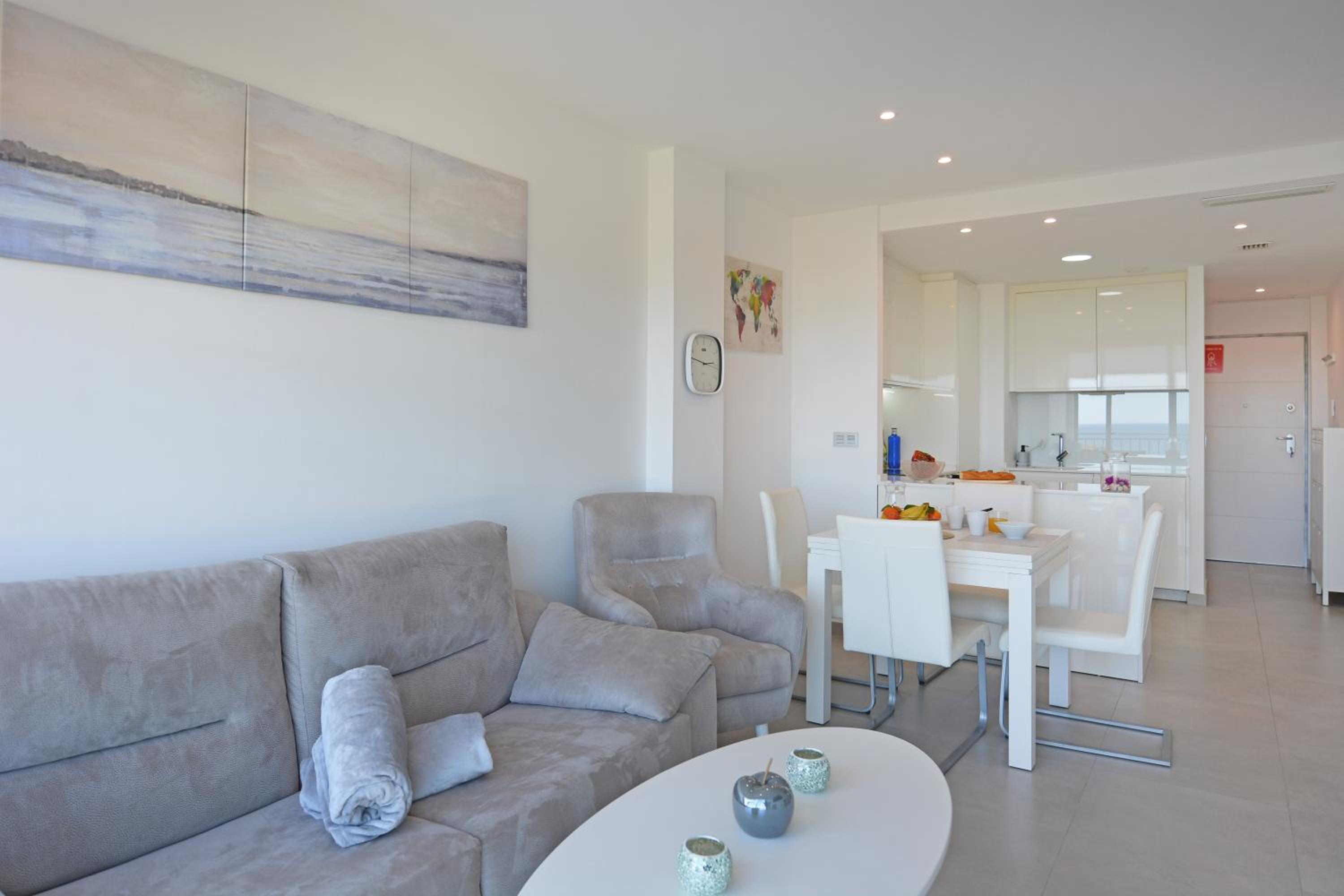 Apartamento con vista al mar