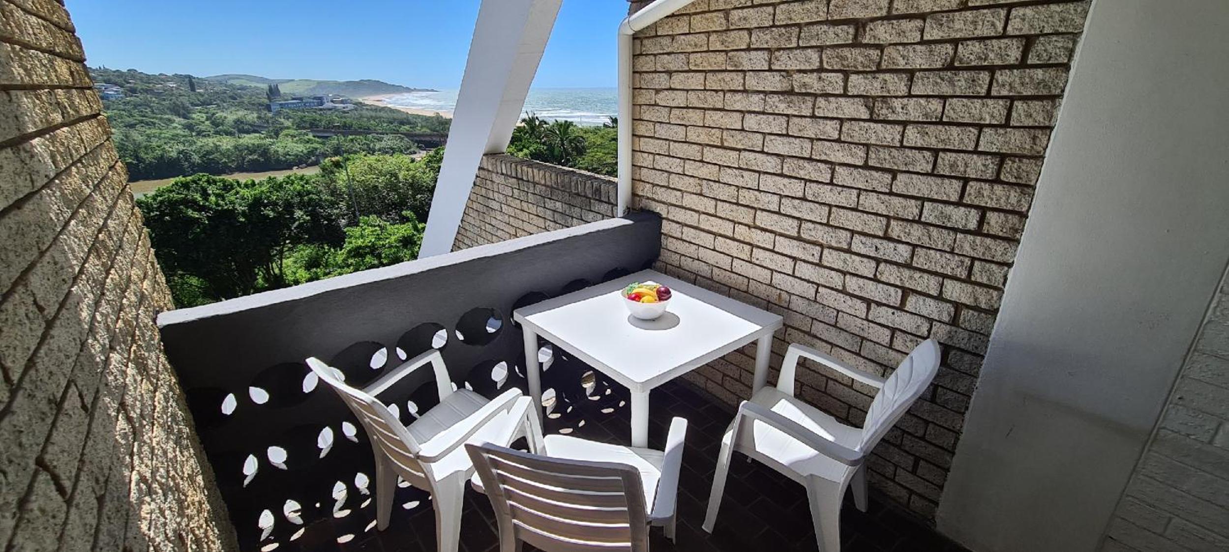 Three-Bedroom Apartment - Photo 4