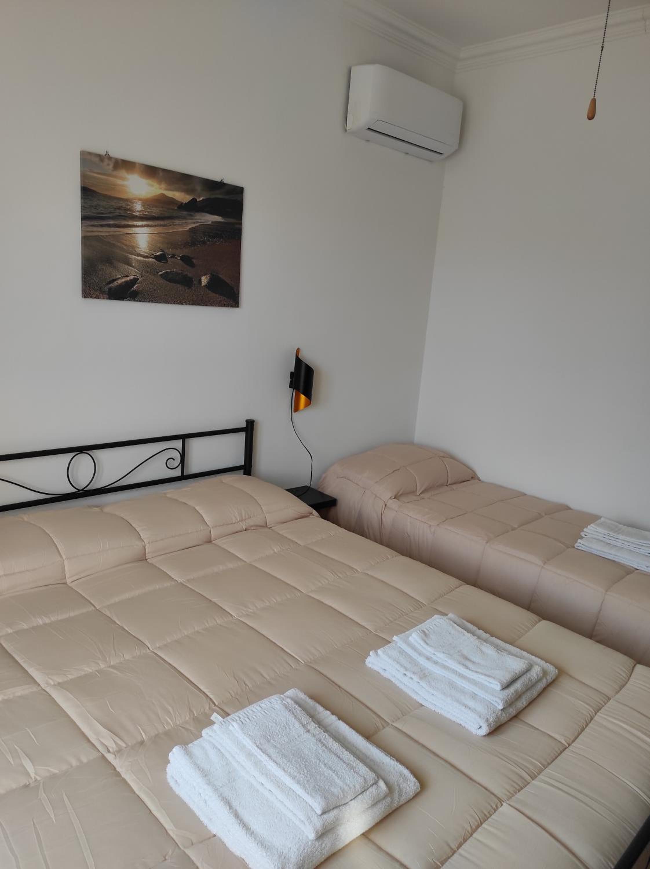 Standard Double Room photo 2