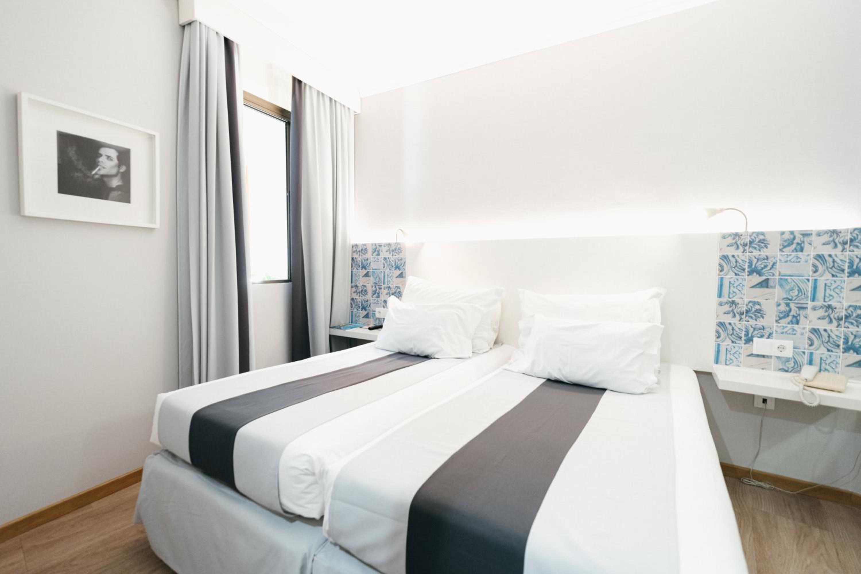 Standard Double Room - Photo 4