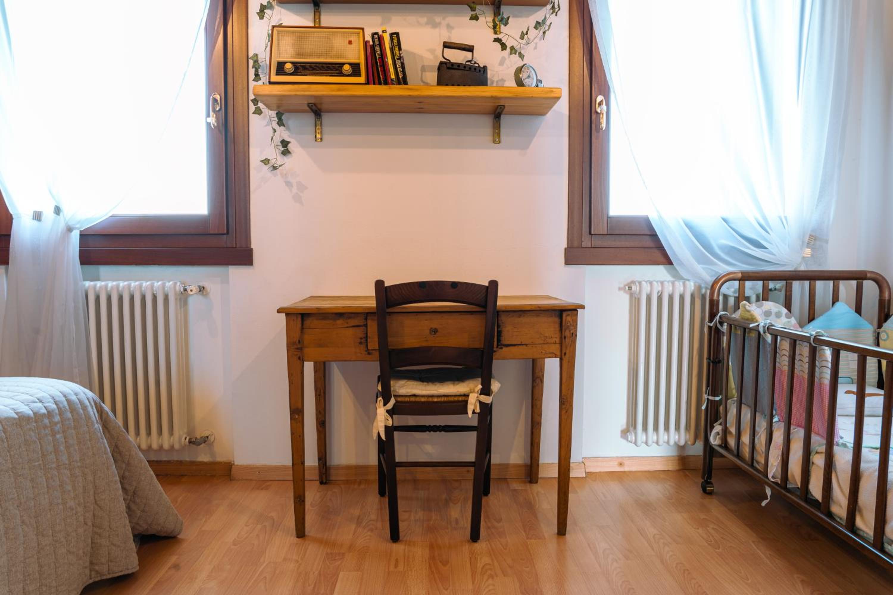 Four-Bedroom House photo 2