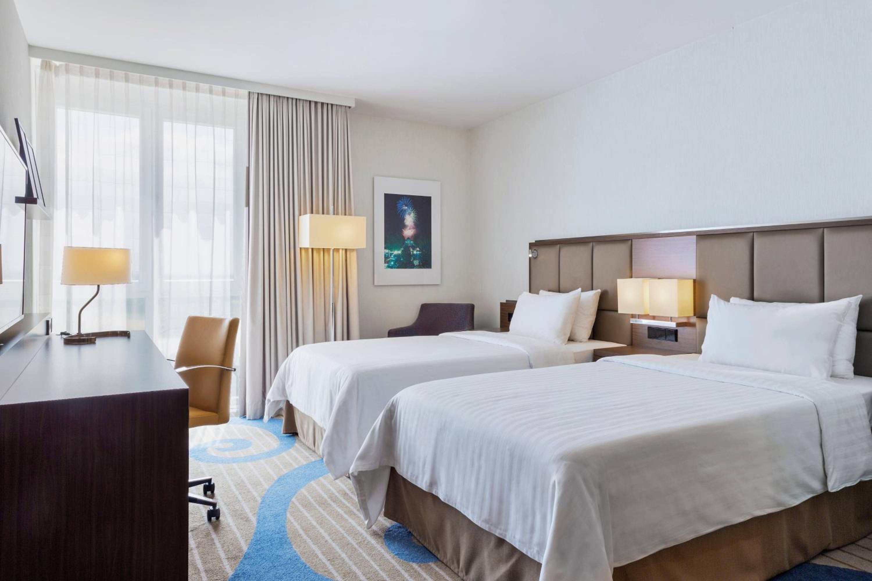 Standard Twin Room - Photo 2