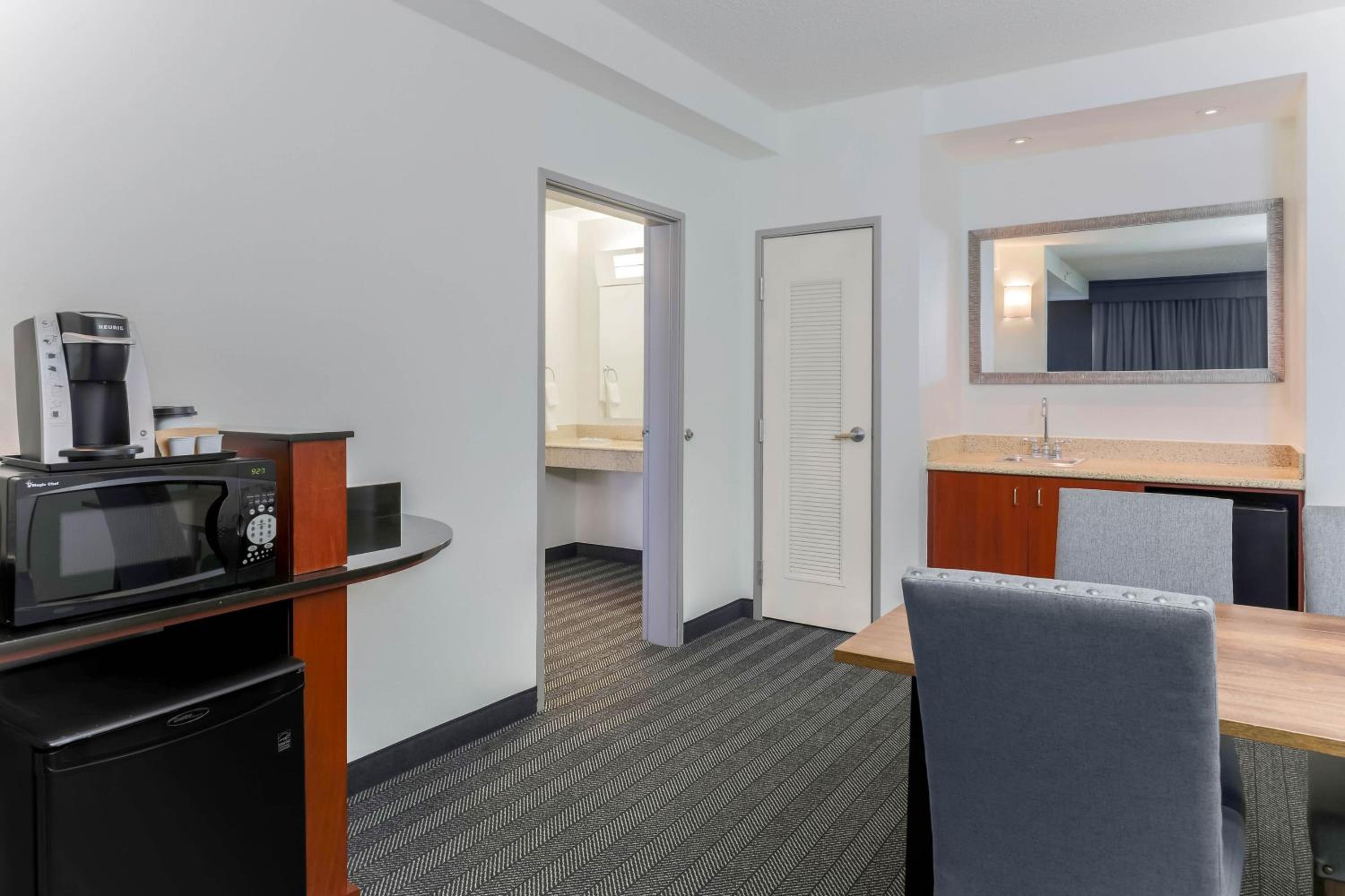 One-Bedroom King Suite with Sofa Bed