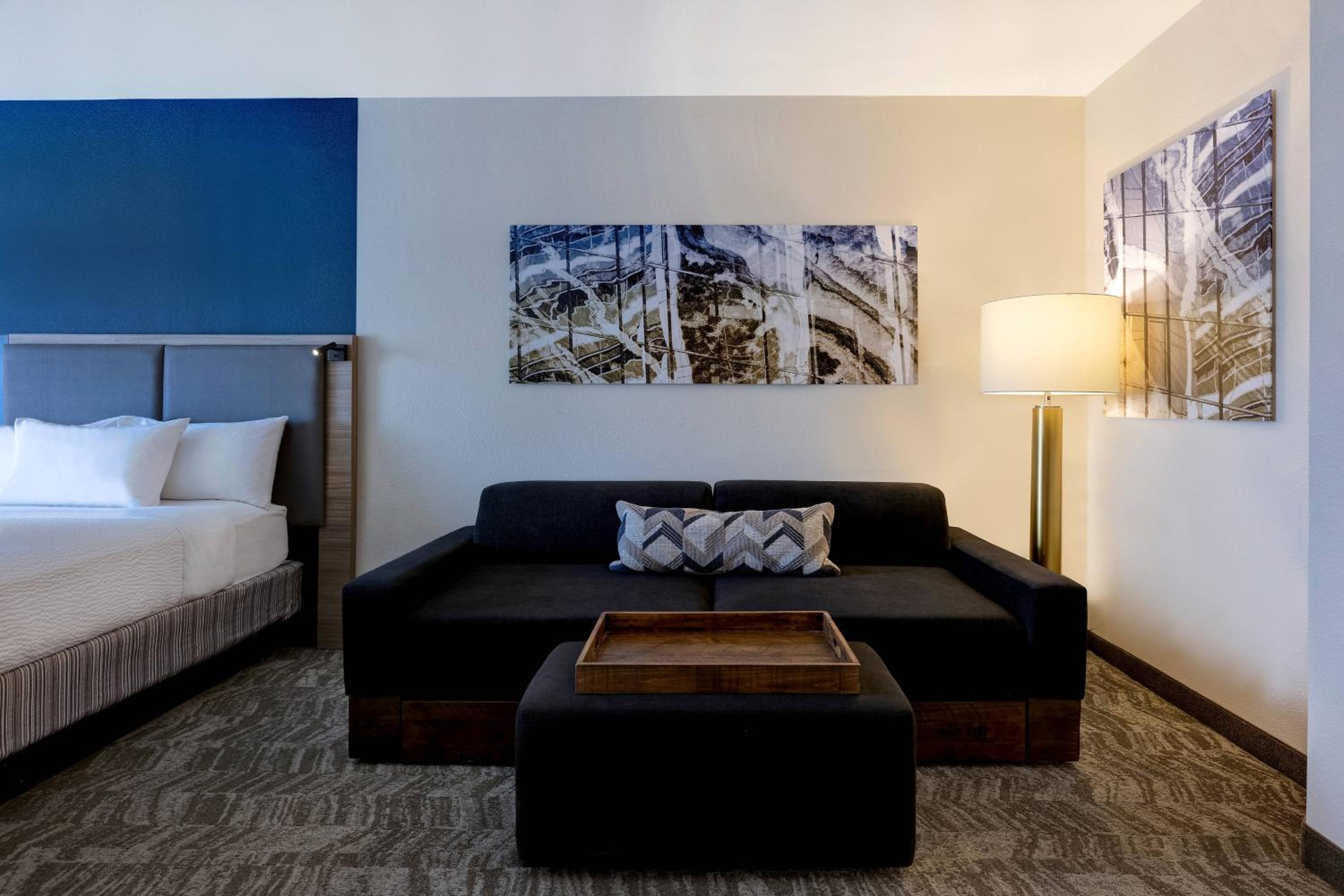 King Suite with Sofa Bed - Photo 3
