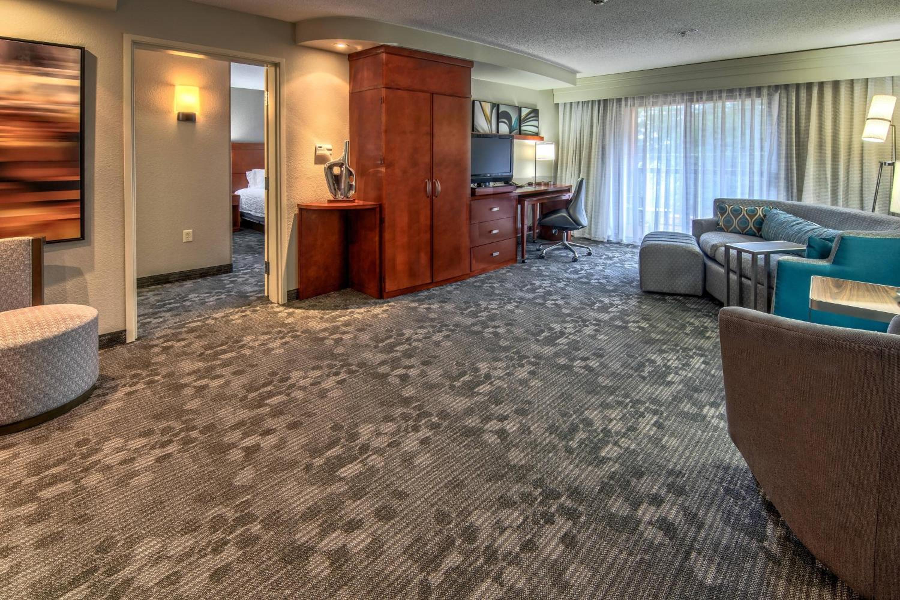 One-Bedroom King Suite with Sofa Bed - Photo 1