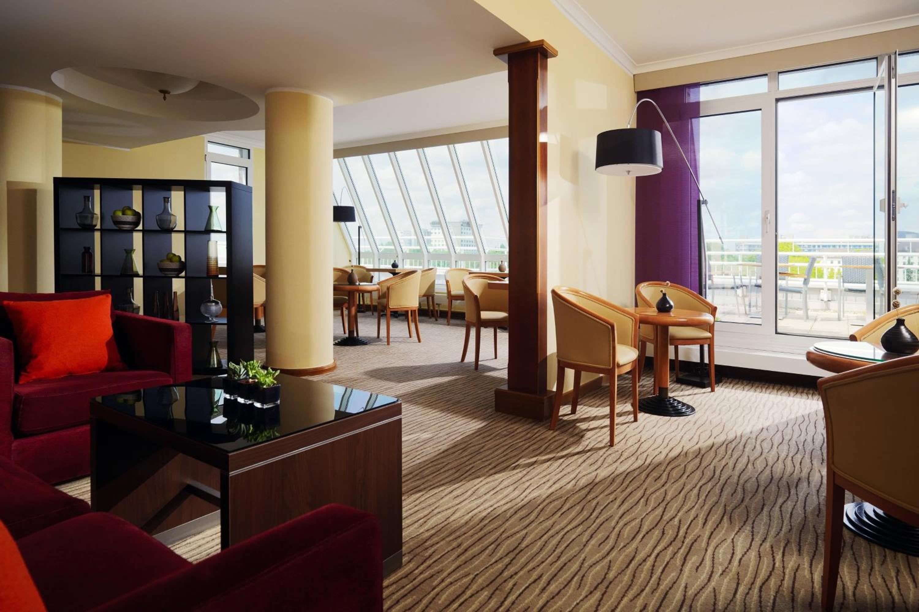 Executive King Room - Photo 4