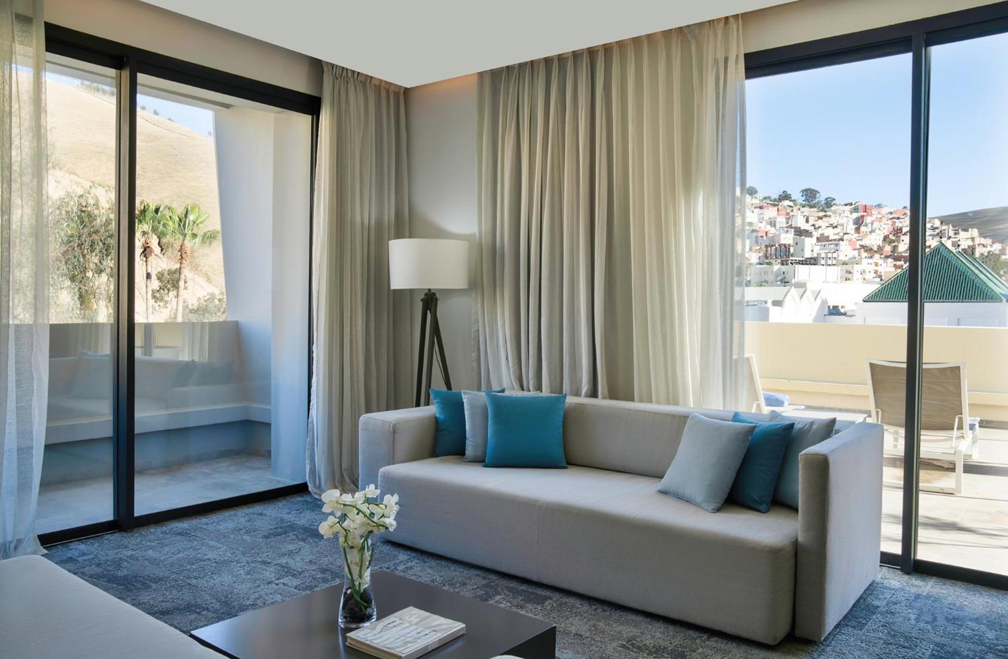 Suite with Terrace - Photo 5
