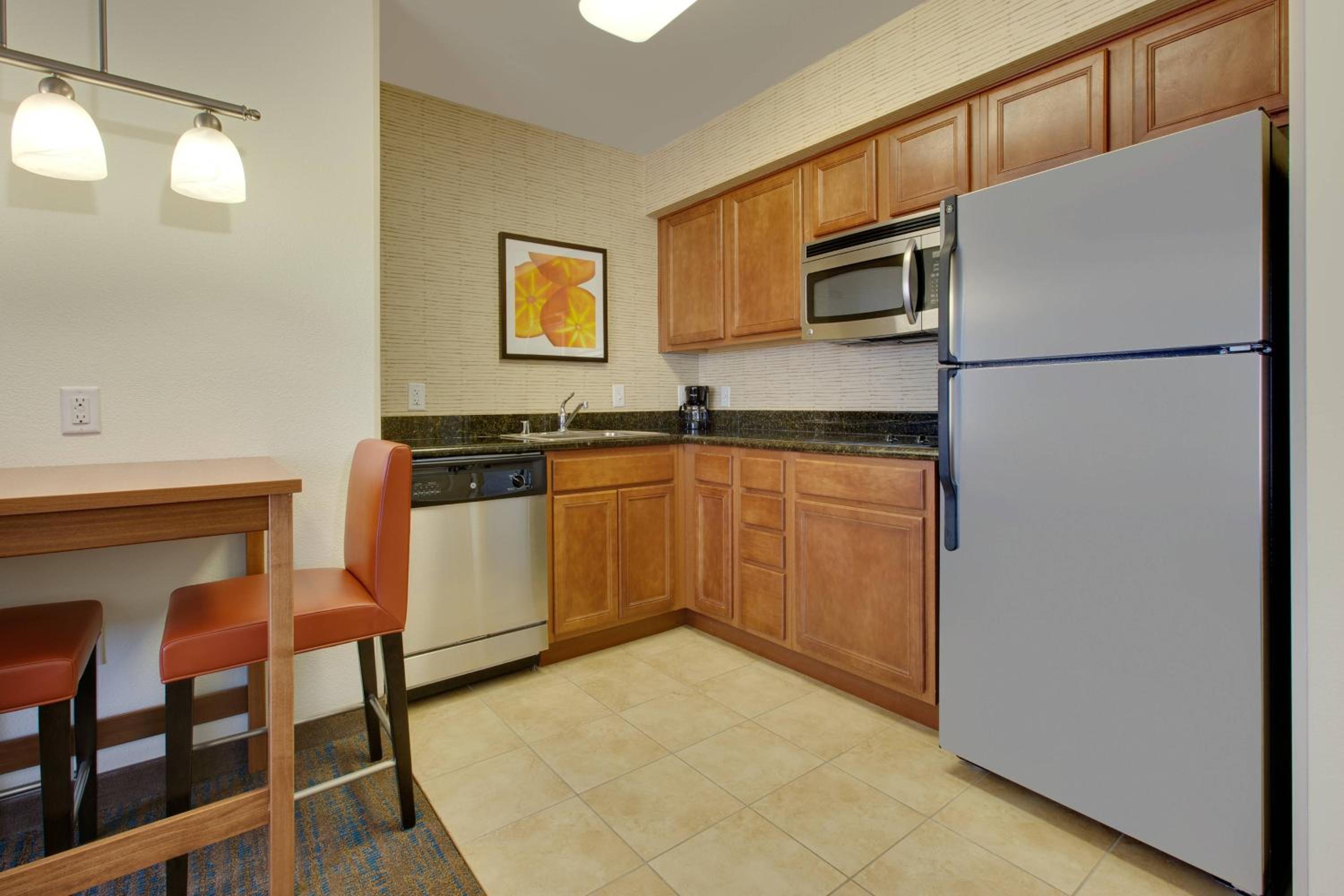 King Studio Suite with Sofa Bed - Photo 2