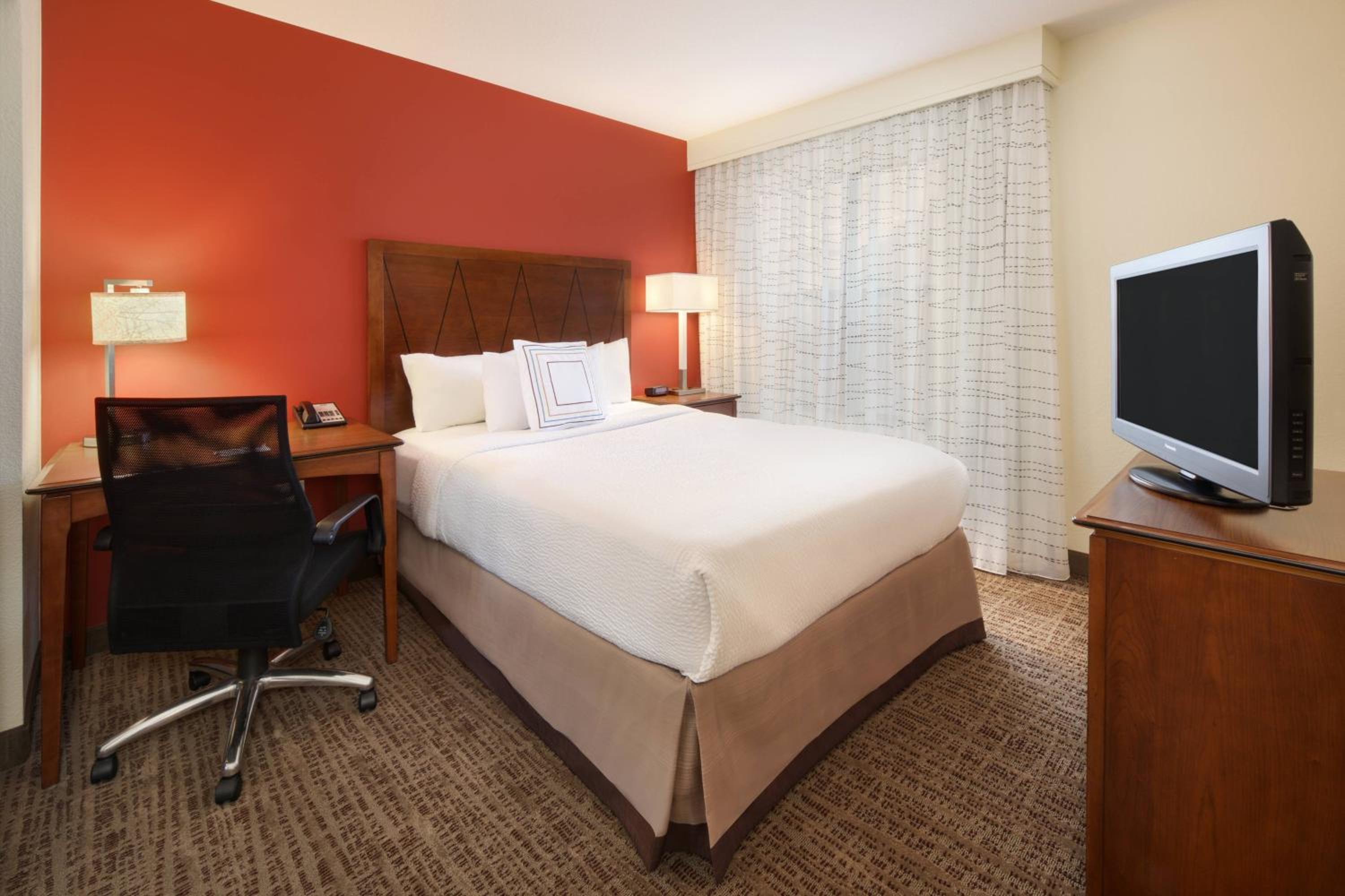 2 Bedroom Suite photo 1