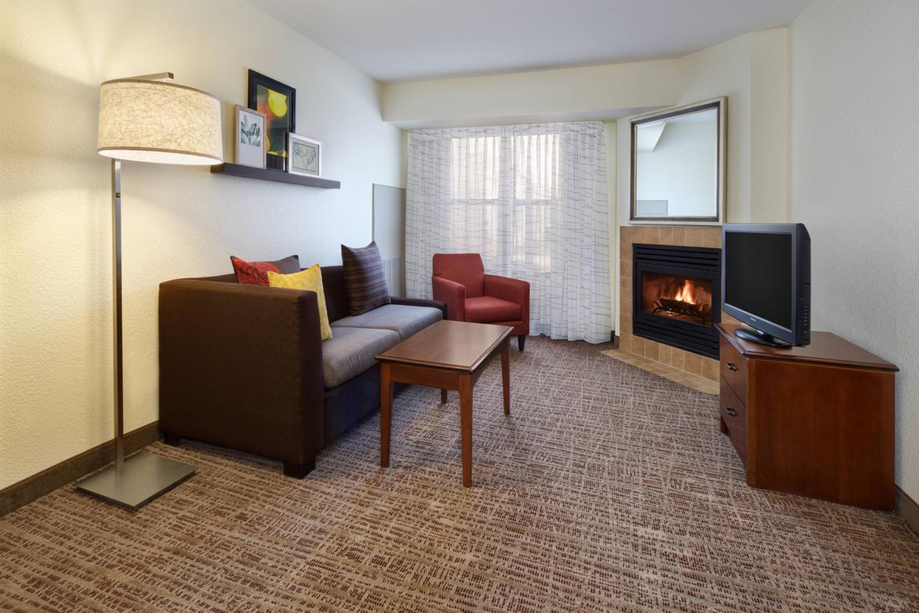 2 Bedroom Suite photo 2