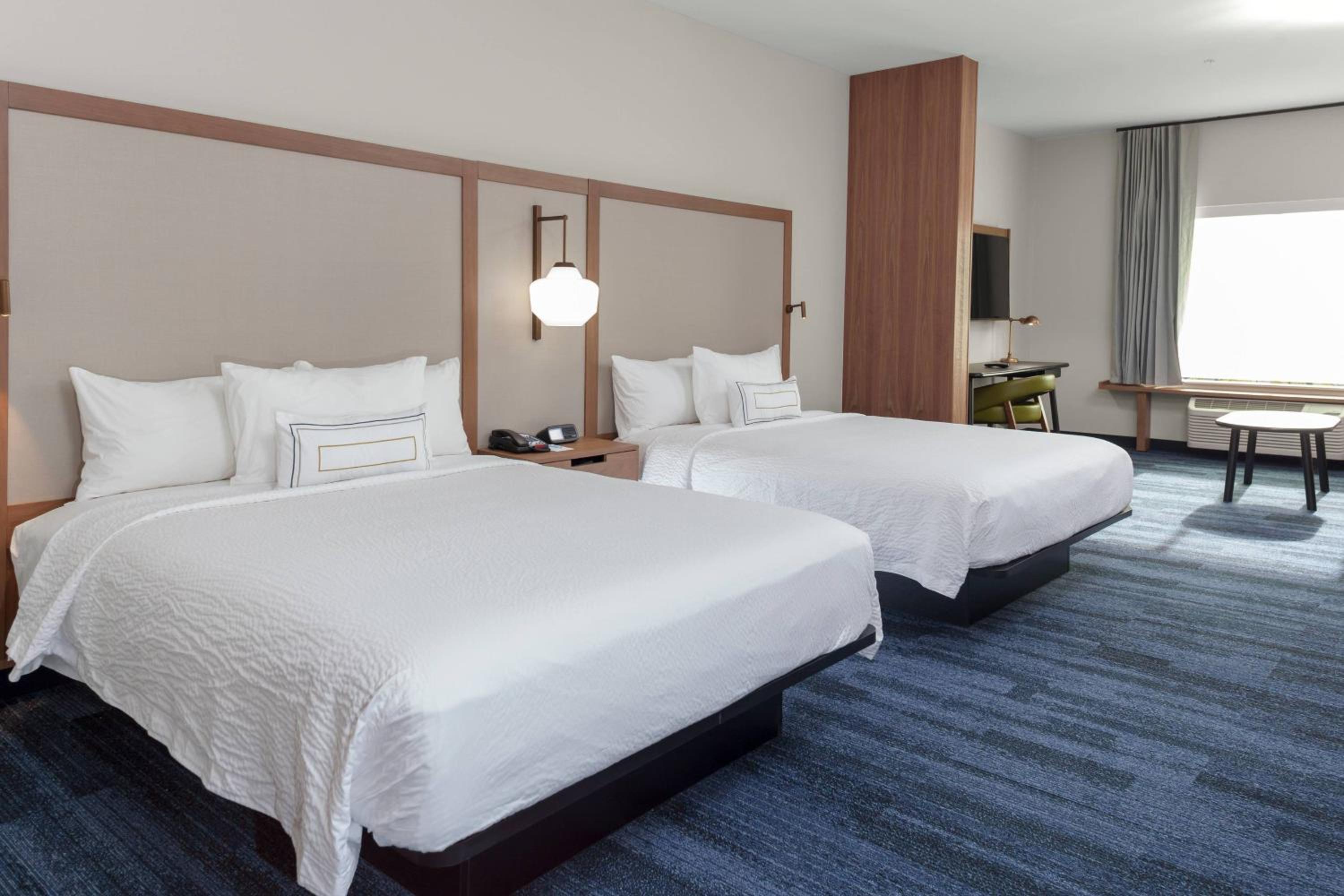 Queen Suite with 2 Queen Beds and Sofa Bed - Photo 1