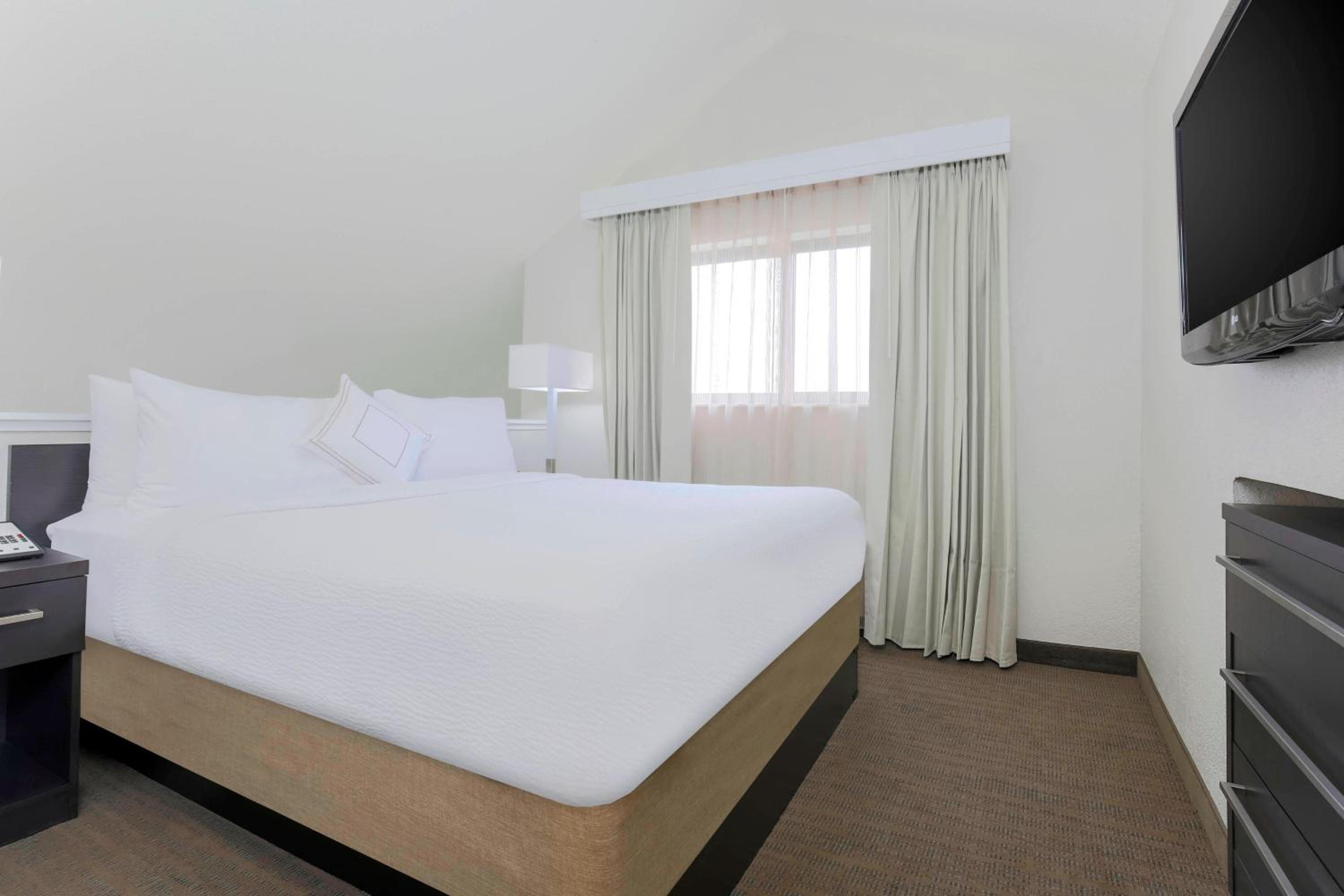 Penthouse Suite - Photo 4