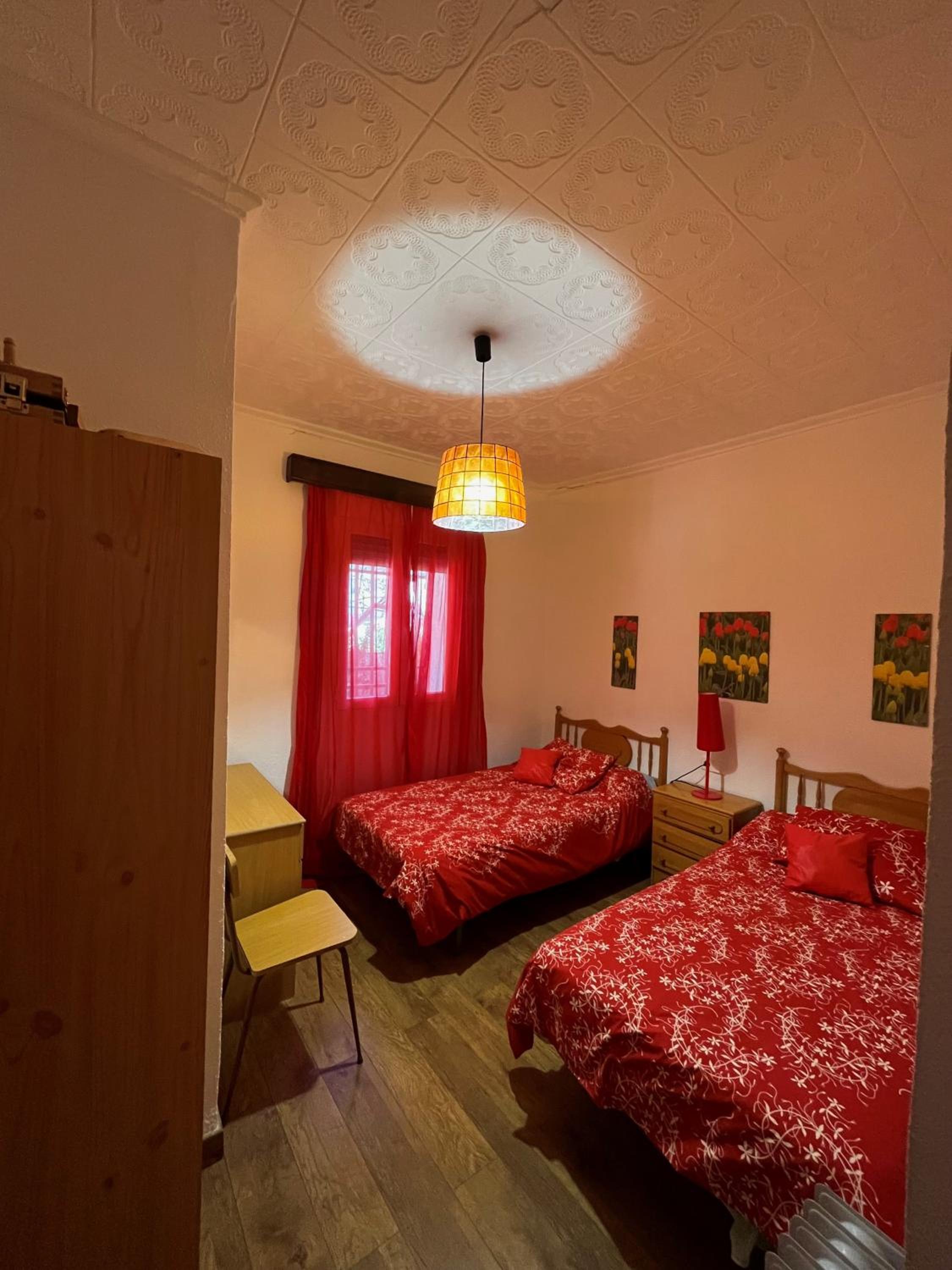 Three-Bedroom House photo 3