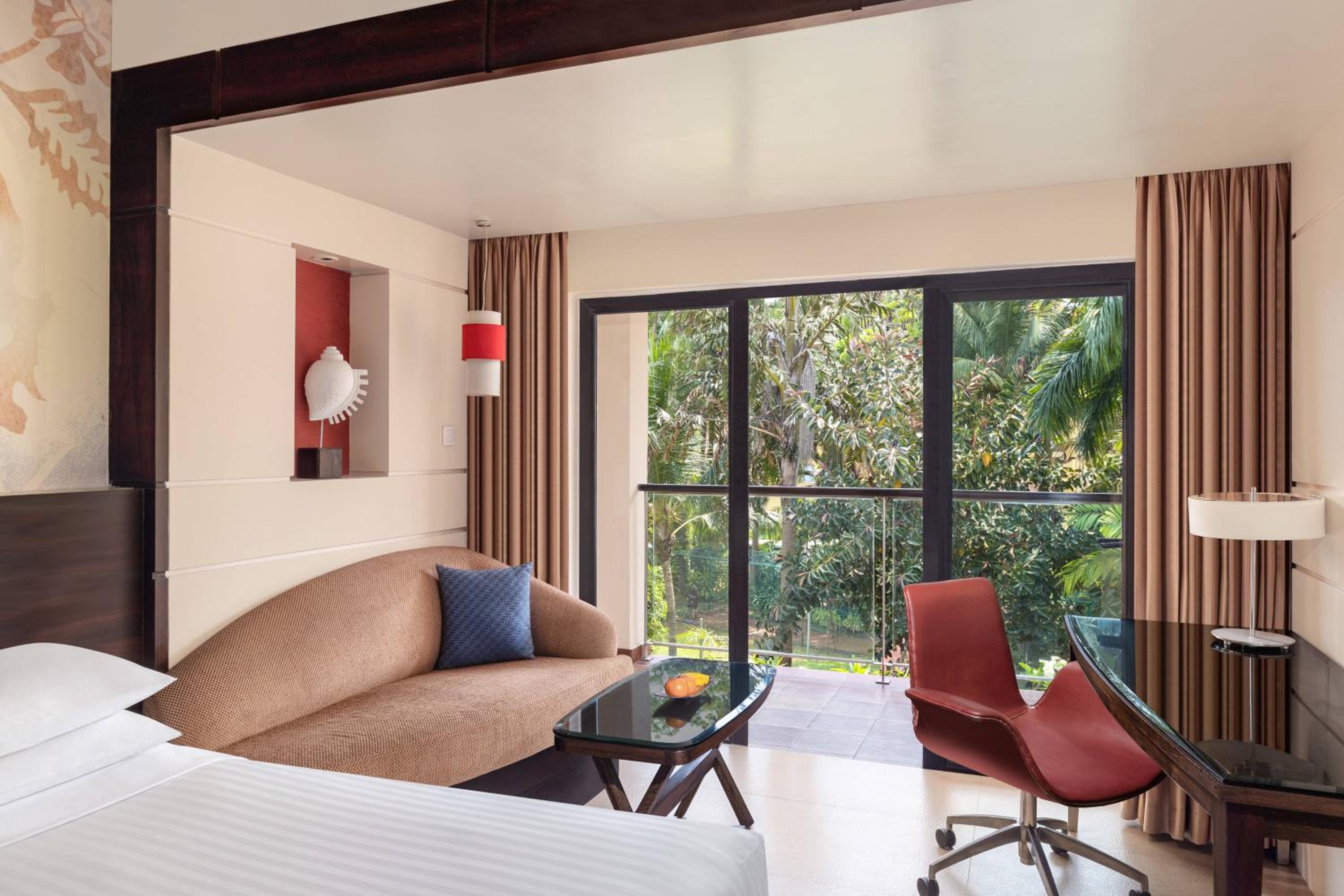 King Room with Garden View - Photo 4