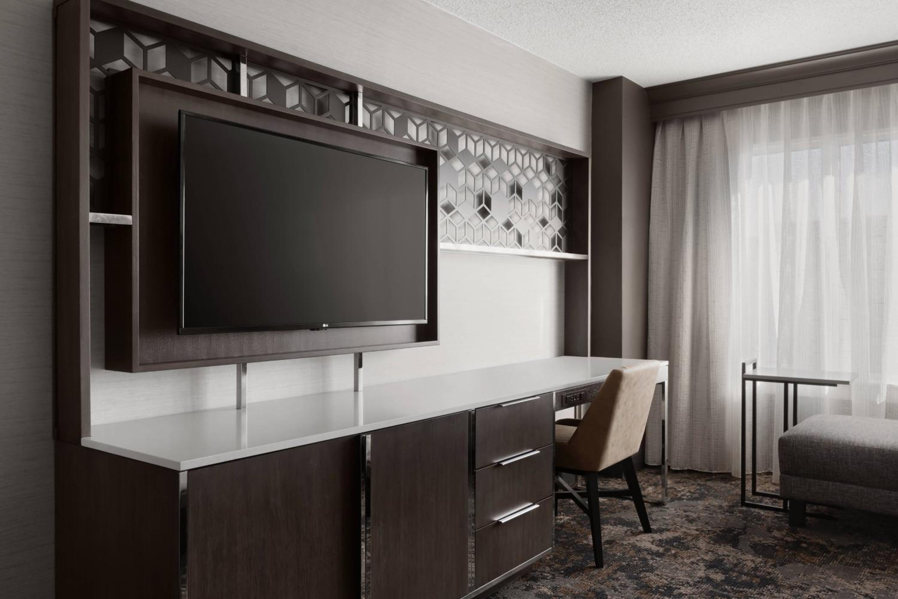 King or Double Room - Photo 4