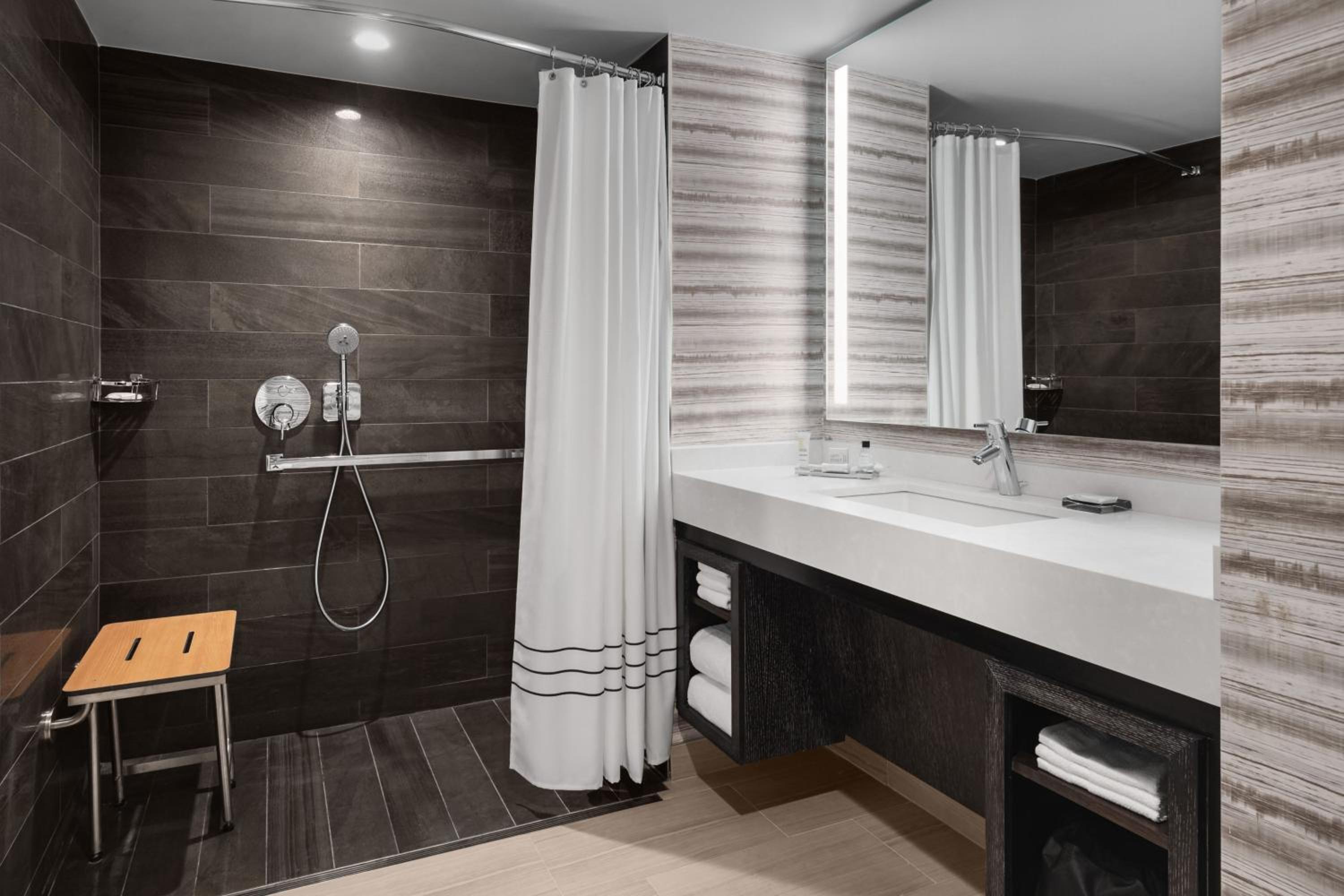 King or Double Room - Photo 2